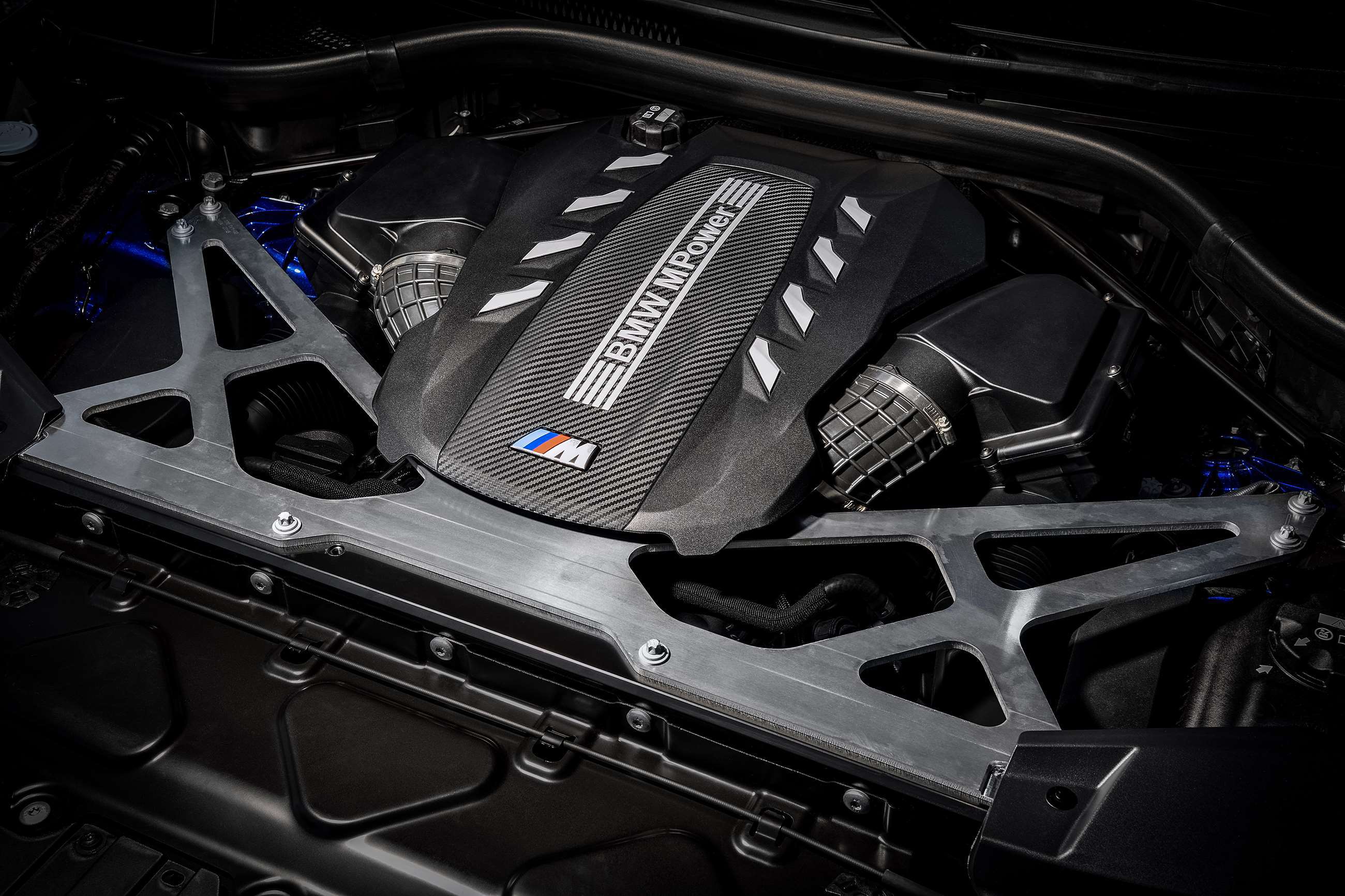 bmw-x5-m-competition-engine-performance-goodwood-03102019.jpg