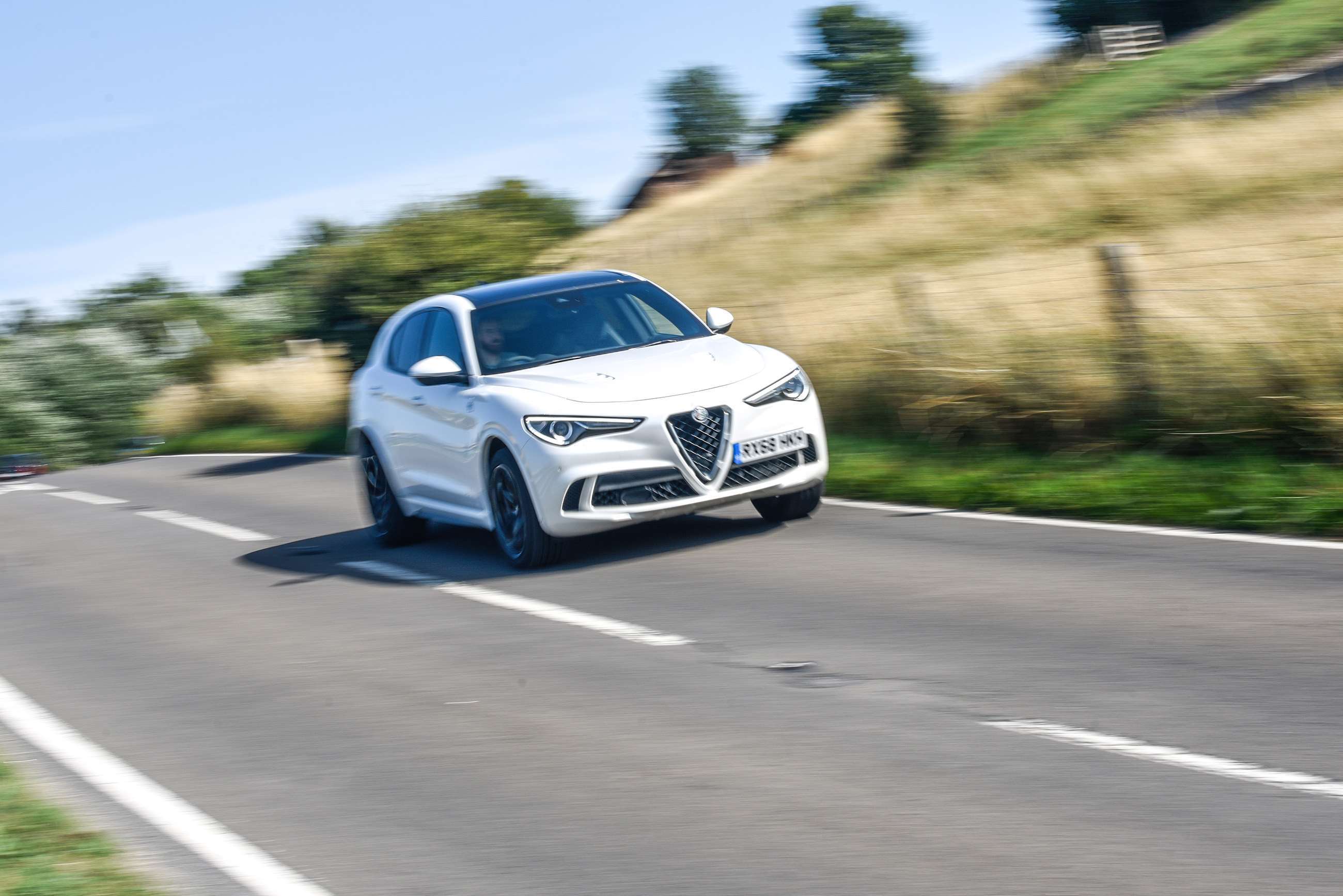 alfa-romeo-stelvio-quadrifoglio-pete-summers-goodwood-12091942.jpg