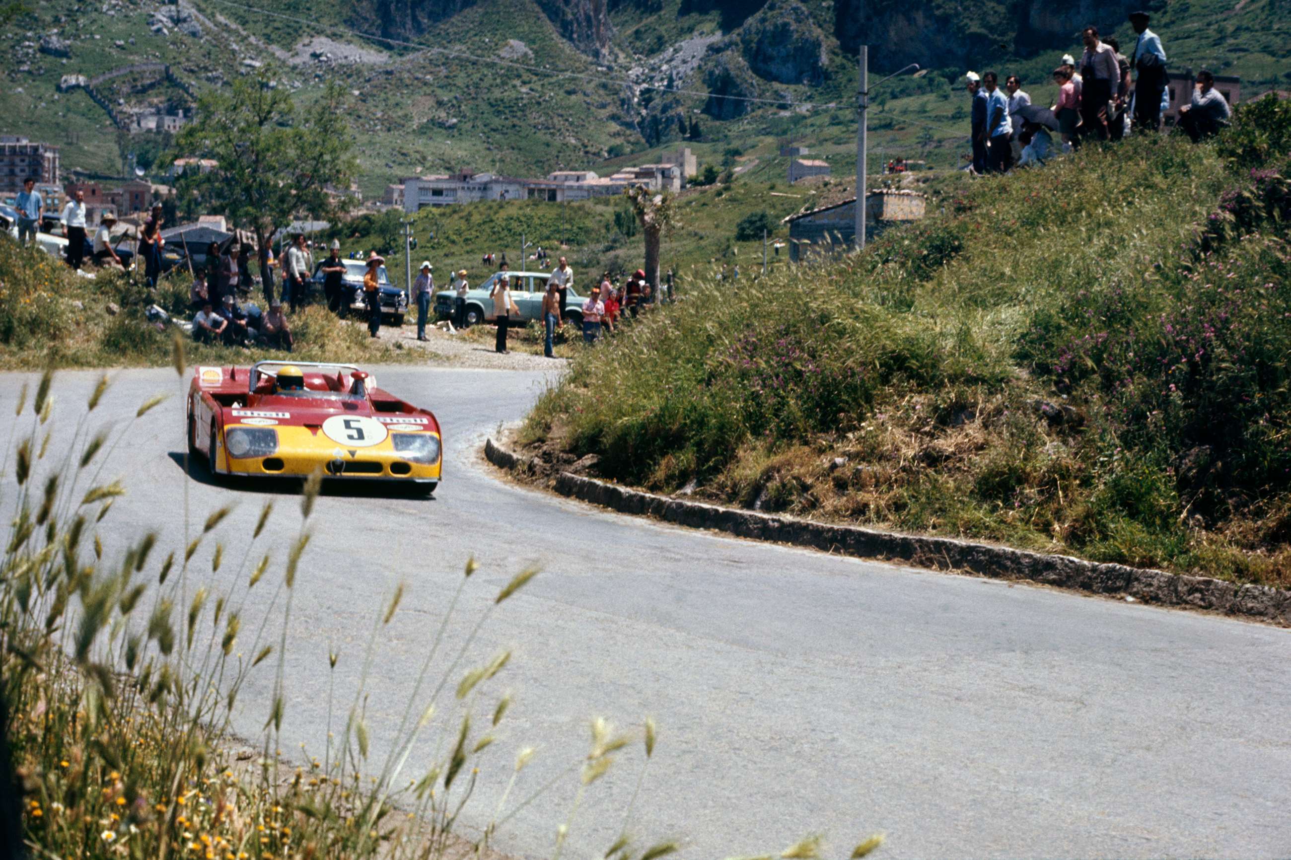 targa-florio-1972-nanni-galli-helmut-marko-alfa-romeo-33tt3-lat-motorsport-images-goodwood-20082019.jpg