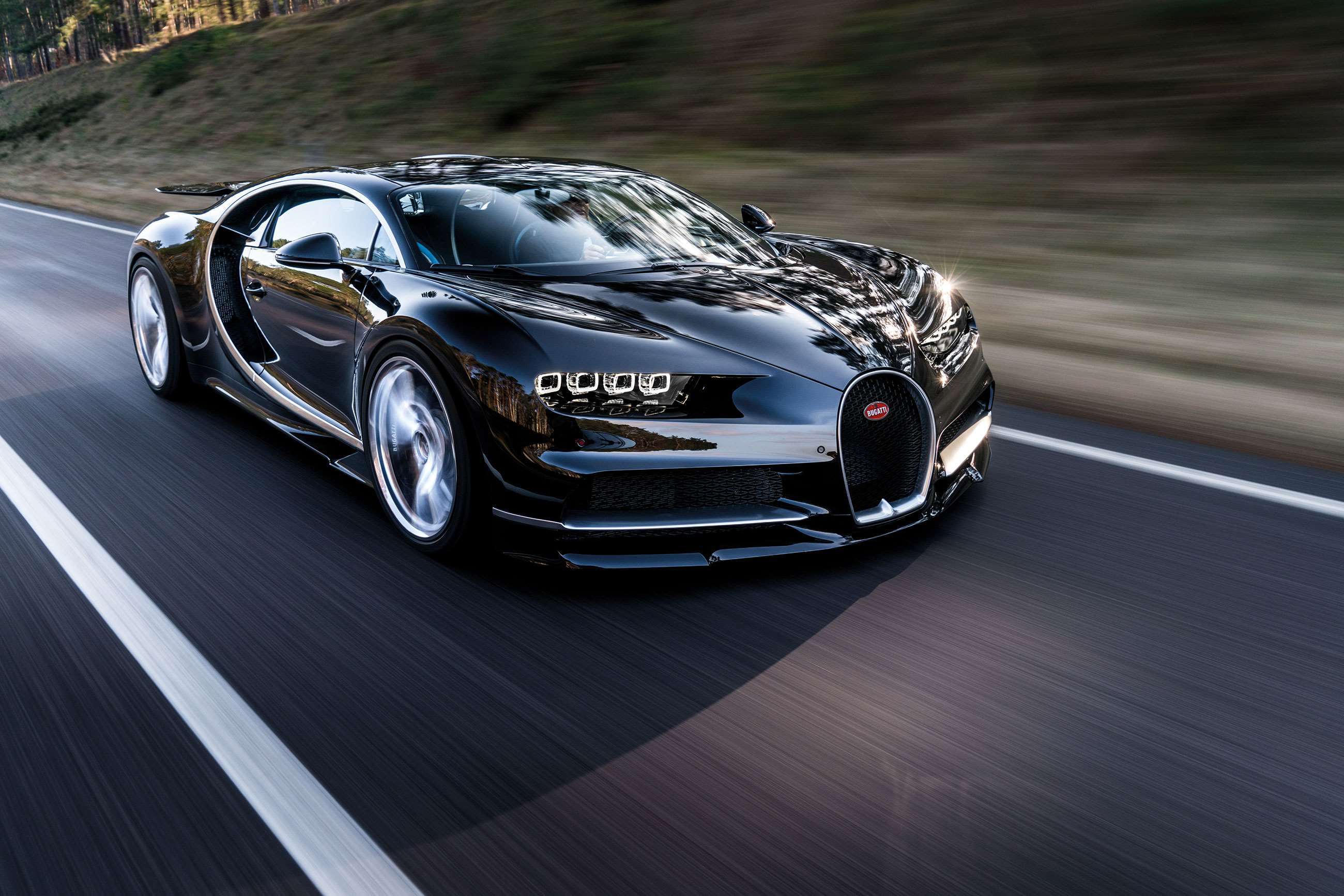 best-headlight-designs-9-bugatti-chiron-goodwood-18112020.jpg