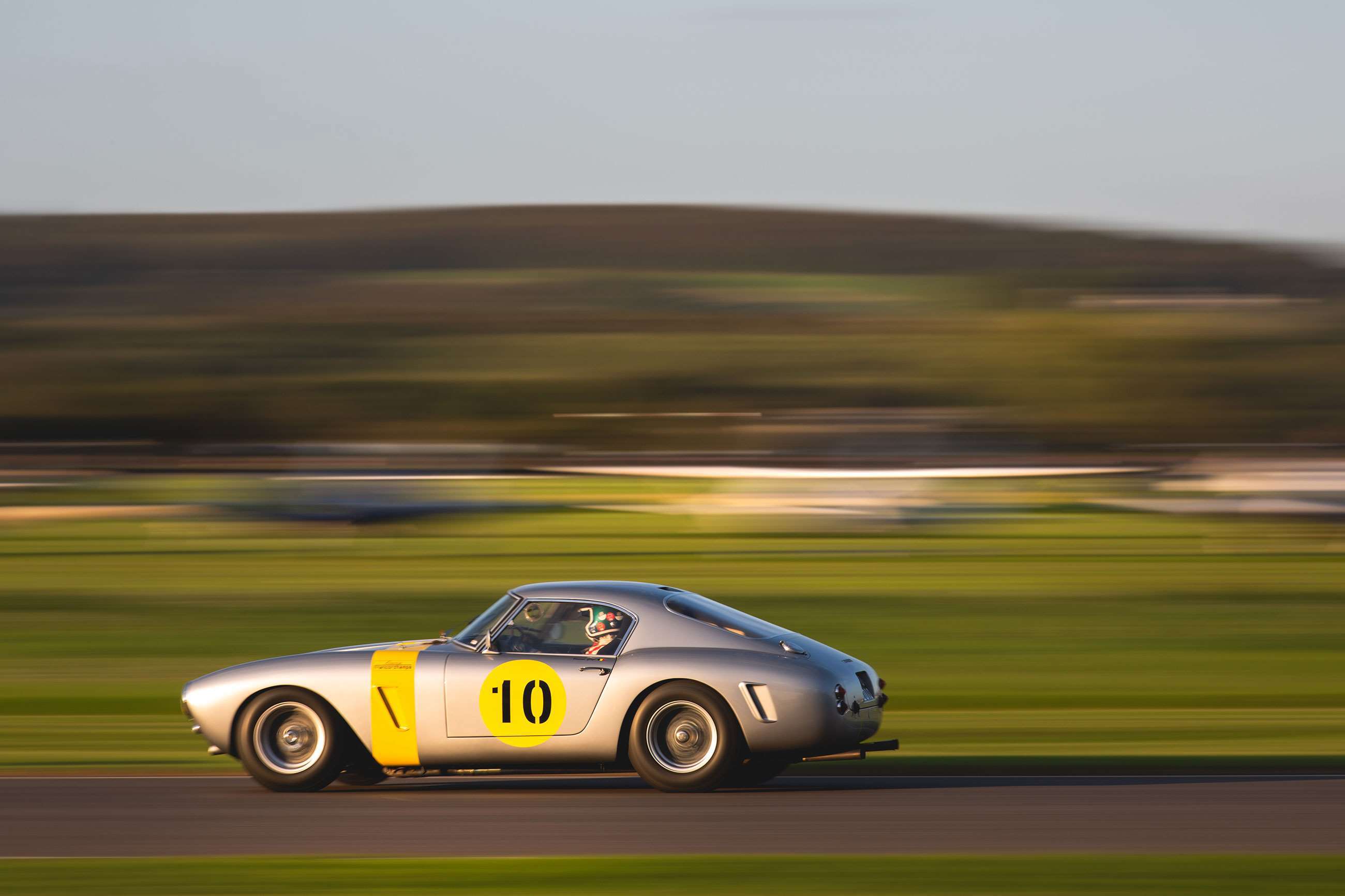 best-car-rear-ends-7-ferrari-250-swb-revival-2018-nick-dungan-goodwood-24112020.jpg