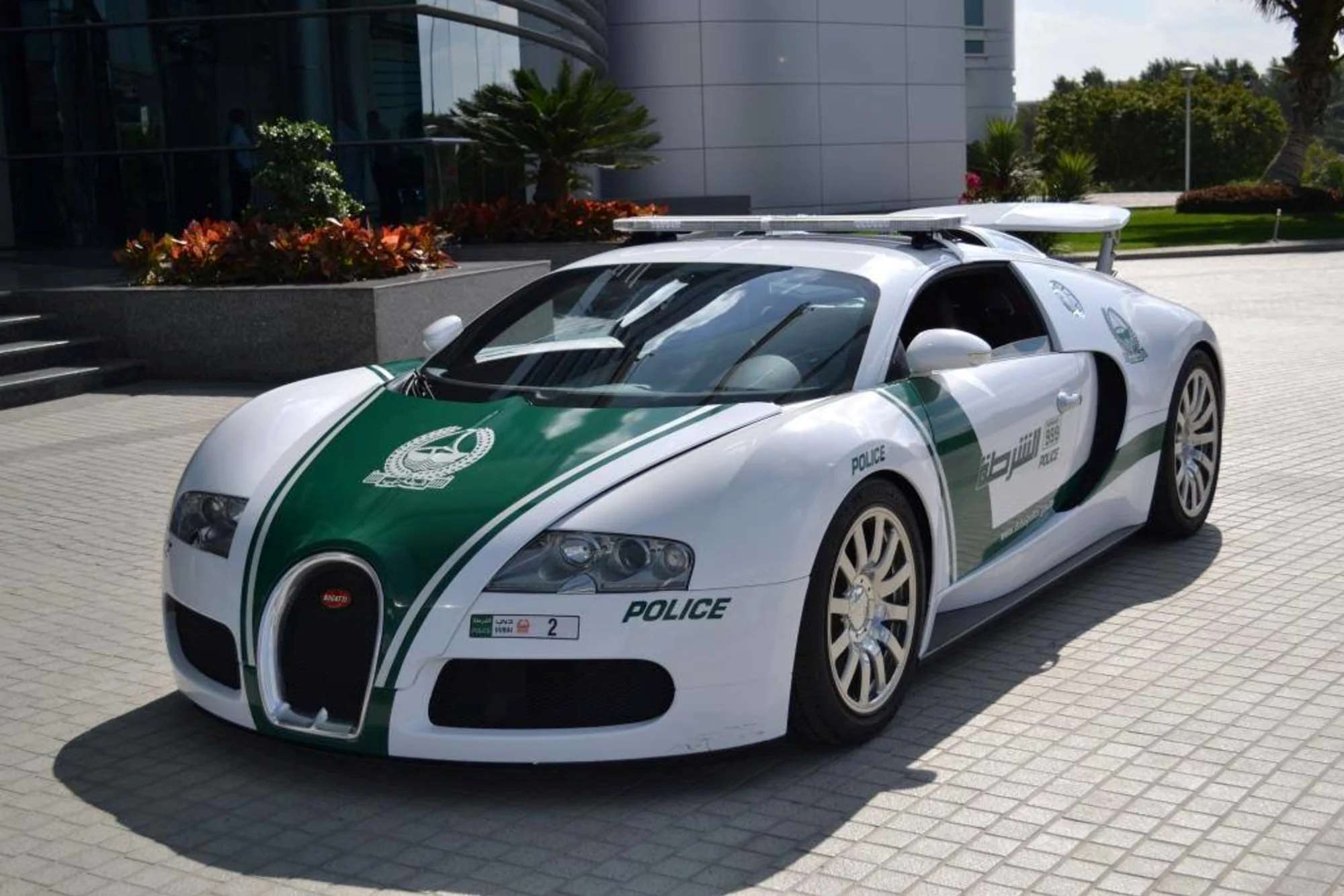 bugatti-veyron.jpg