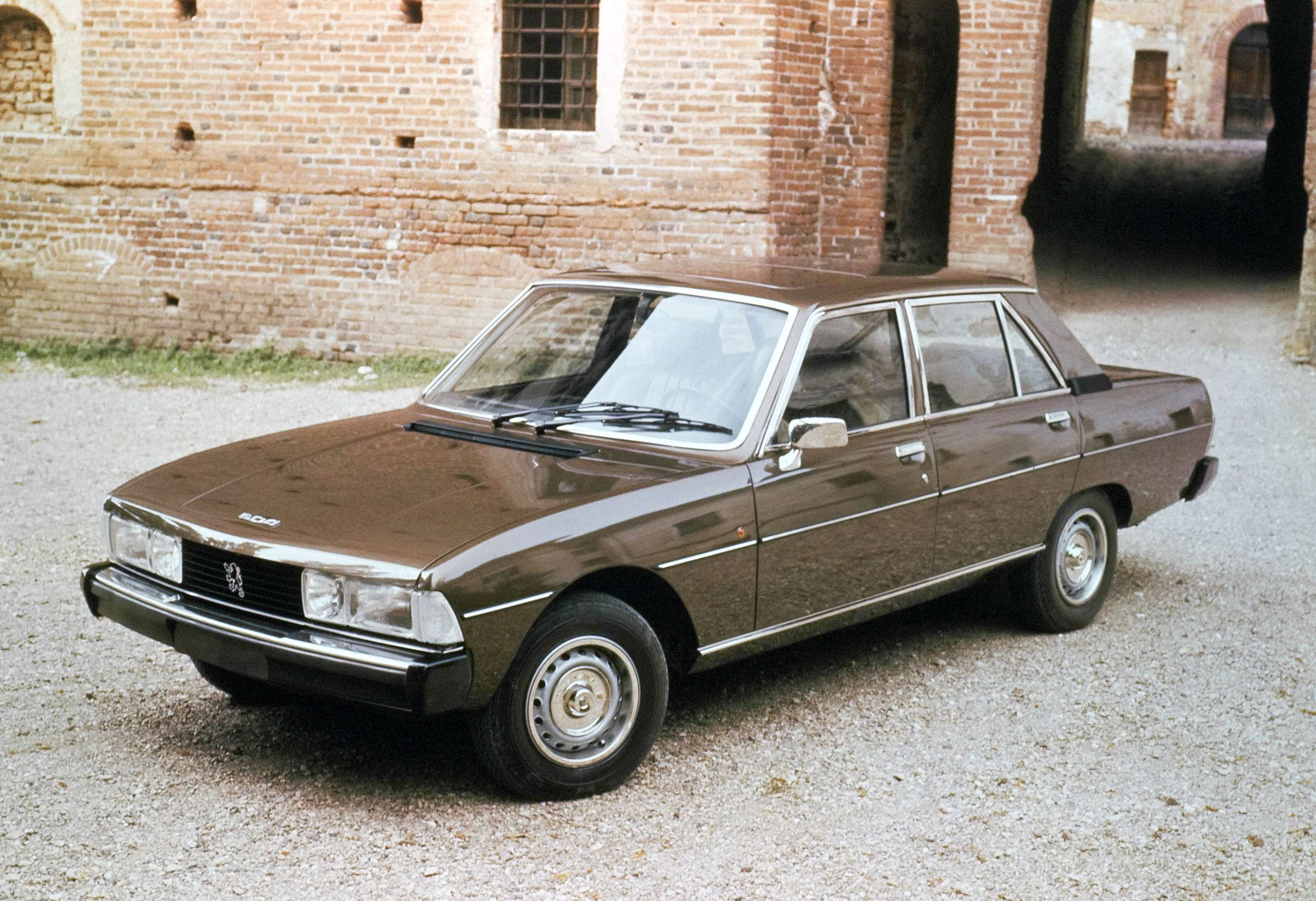 peugeot-604.jpg