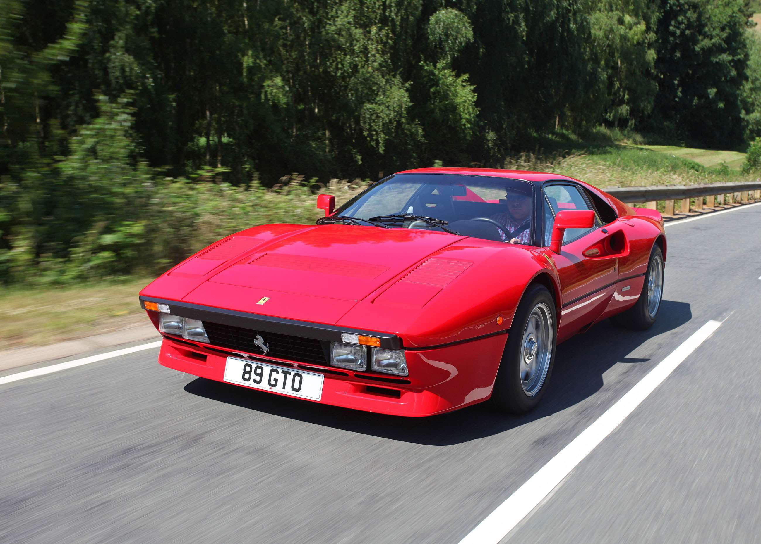 the-best-eighties-supercars-1-ferrari-288-gto-1984-goodwood-210420202.jpg