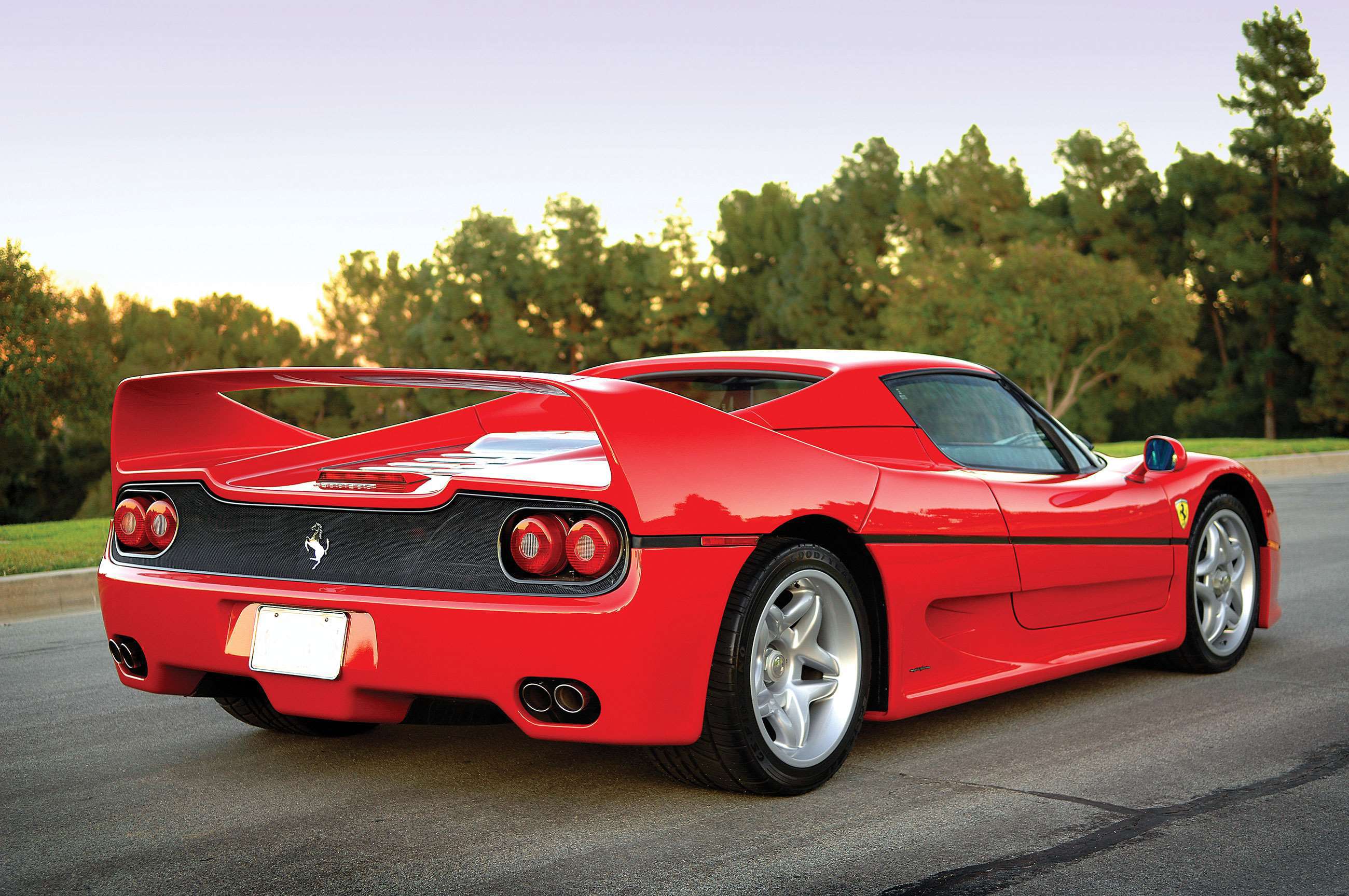 best-road-cars-with-racing-engines-7-ferrari-f50-pre-serial-goodwood-16042020.jpg