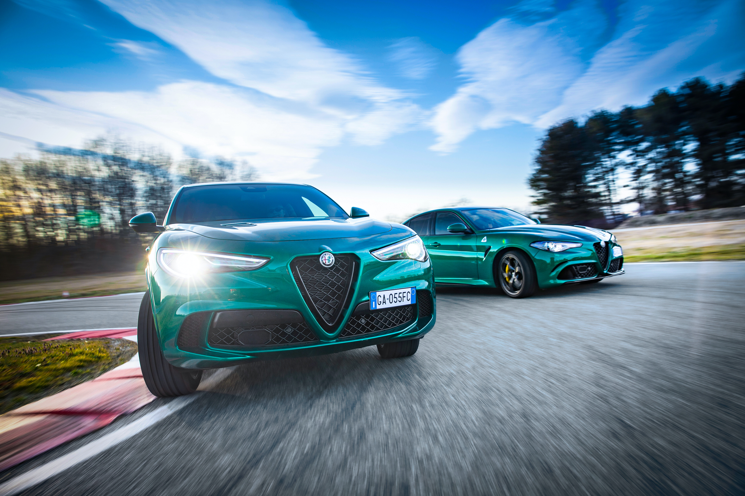 alfa-romeo-stelvio-quadrifoglio-giulia-quadrifoglio-2020-goodwood-07052020.png