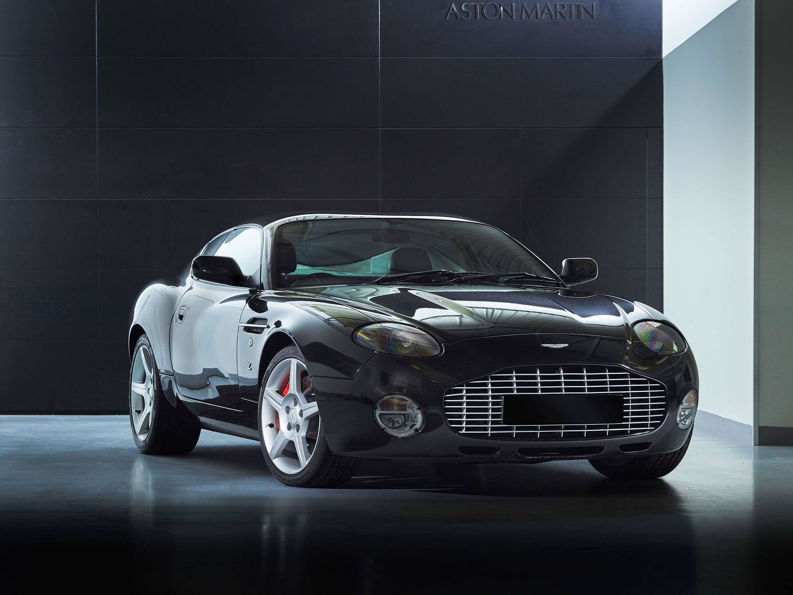 aston-martin-db7-zagato-bonhams-goodwood-15052020.jpg