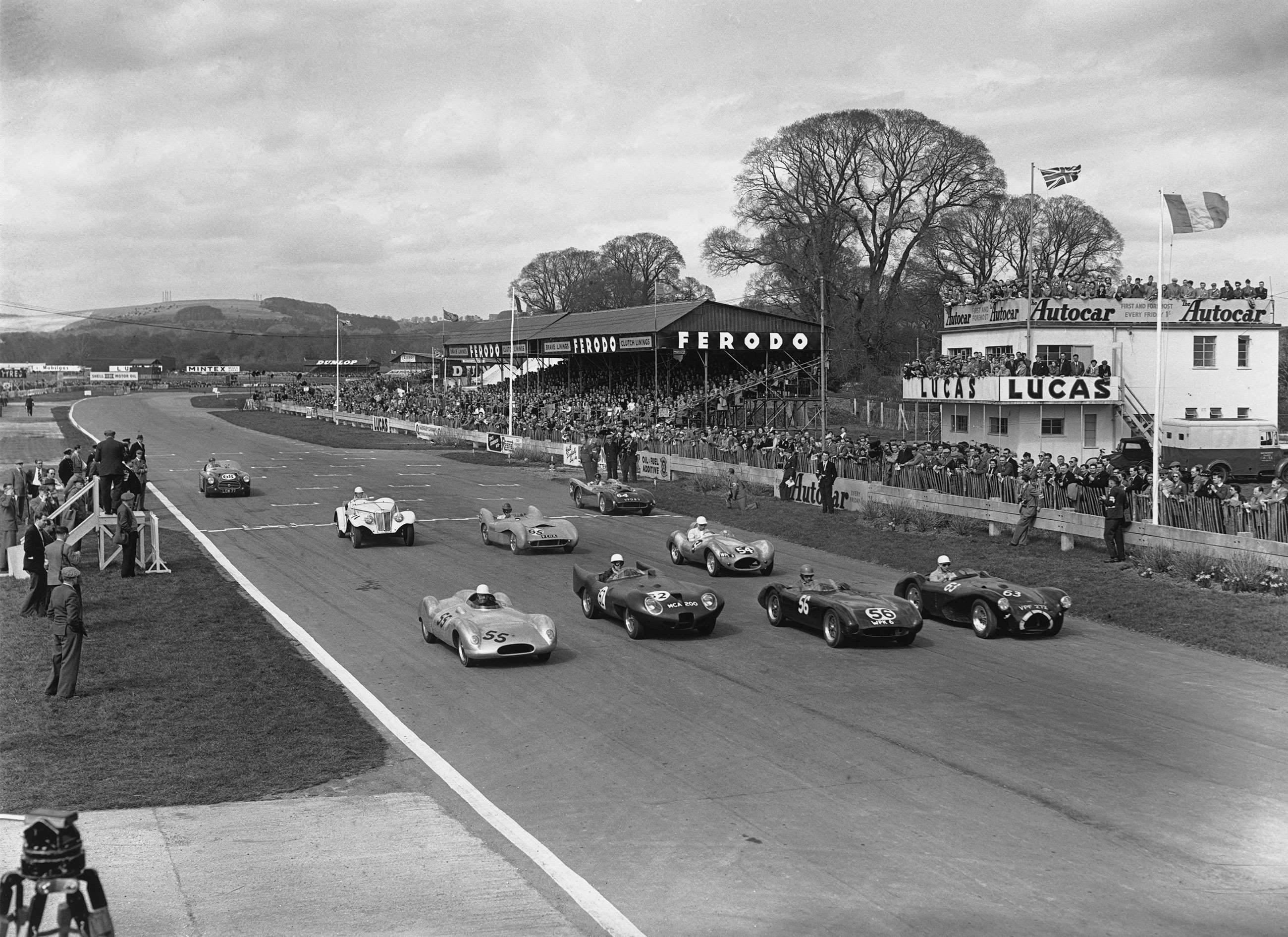 4-goodwood-puzzle-1955-april-11-stirling-moss-lat-mi-goodwood-21052020.jpg