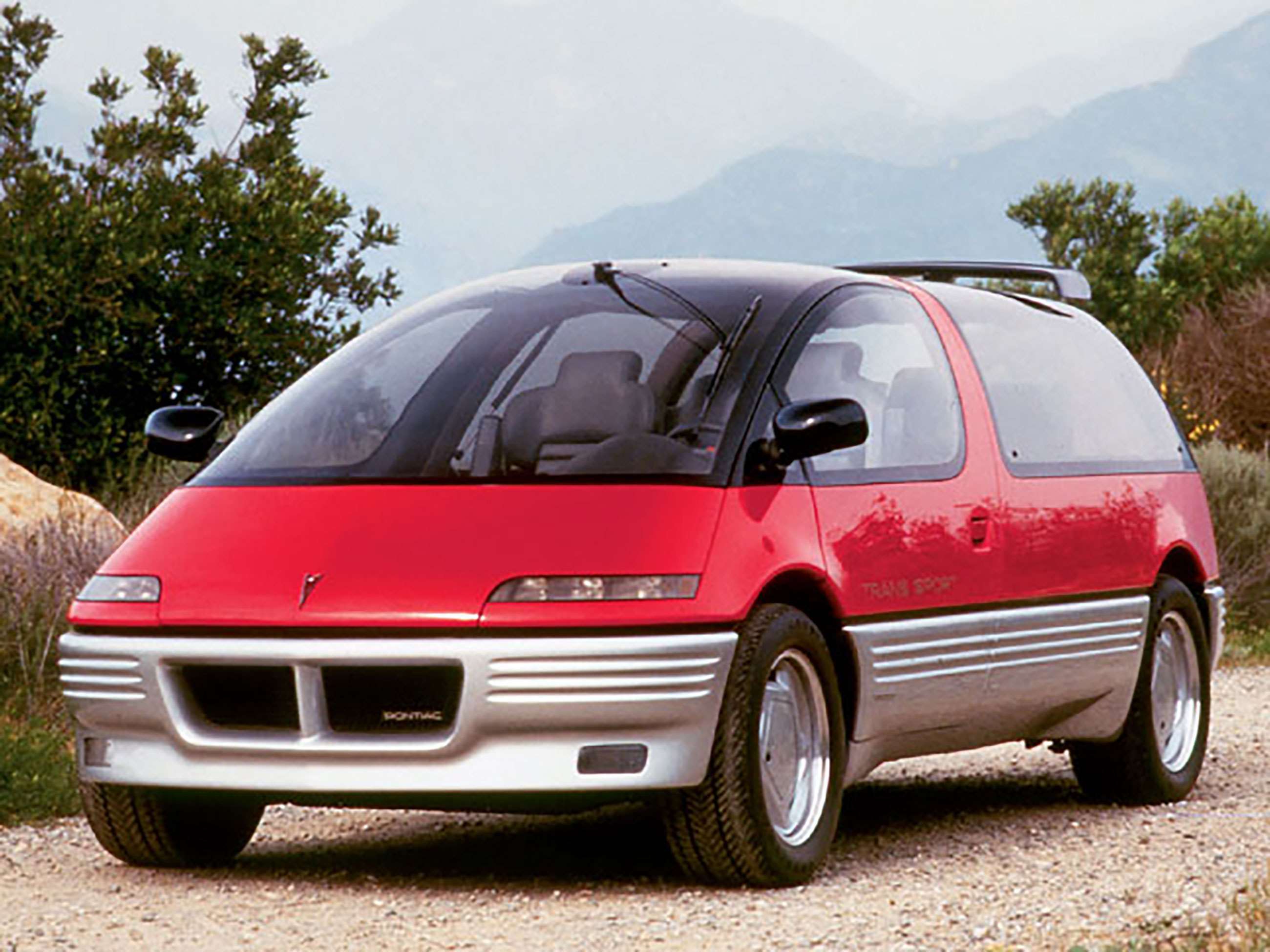 best-80s-concept-cars-5-pontiac-trans-sport-concept-goodwood-16062020.jpg