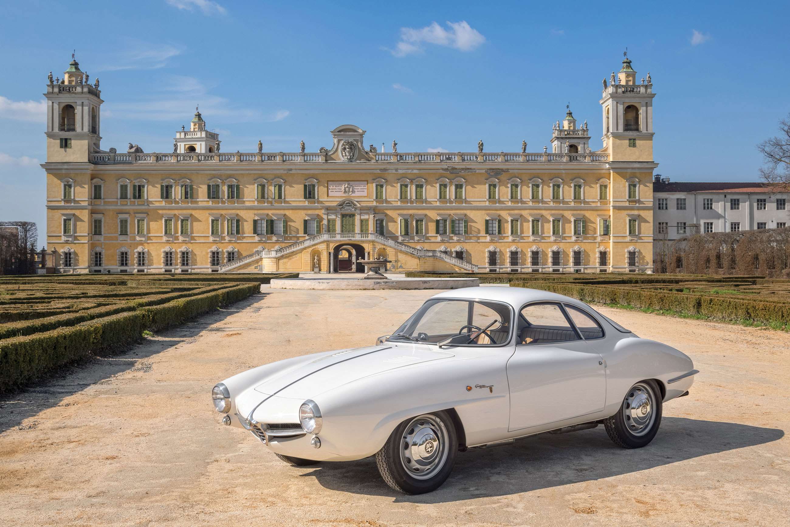 best-alfa-romeo-road-cars-ever-5-alfa-romeo-giulietta-sprint-speciale-goodwood-26062020.jpg