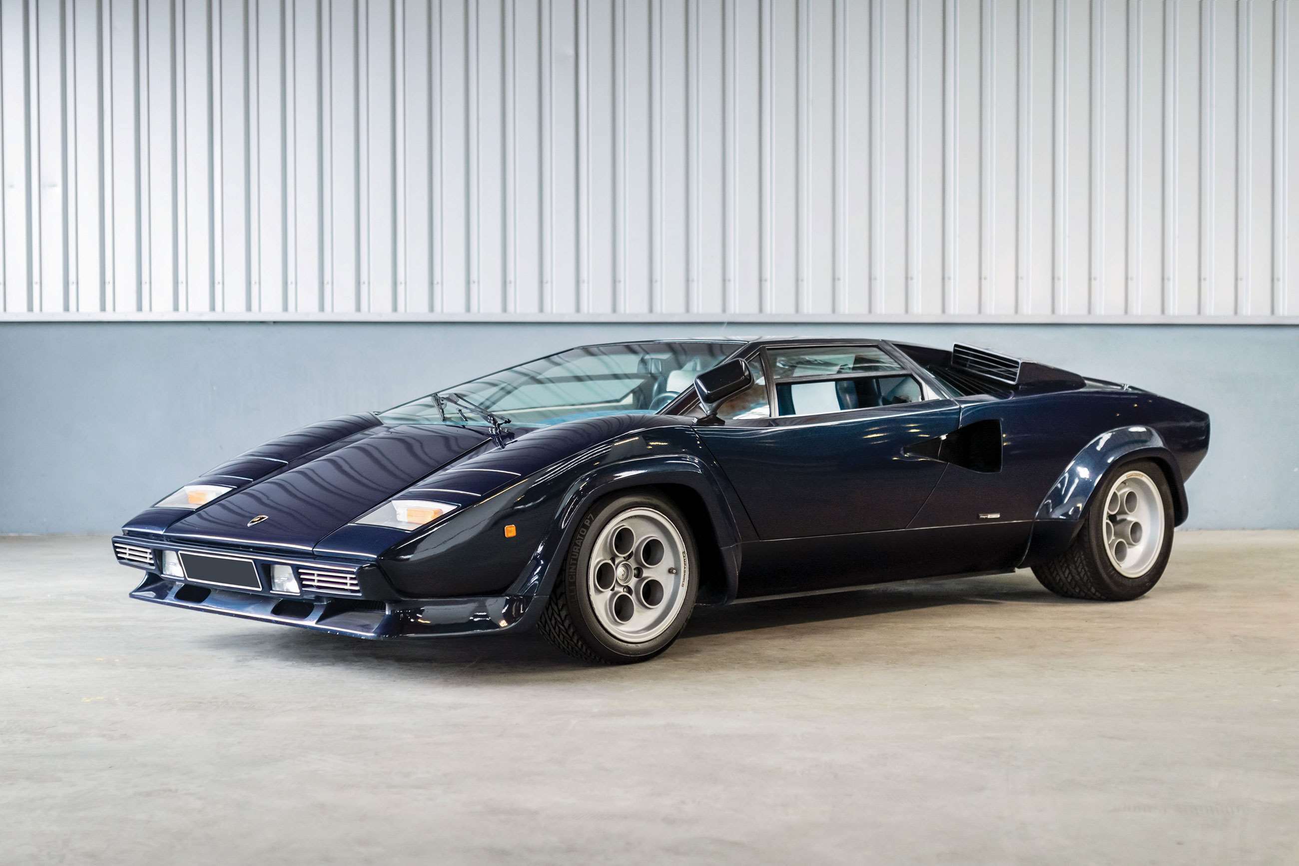 lamborghini-countach-lp400-s-1979-petitjean-collection-rm-sothebys-goodwood-12062020.jpg