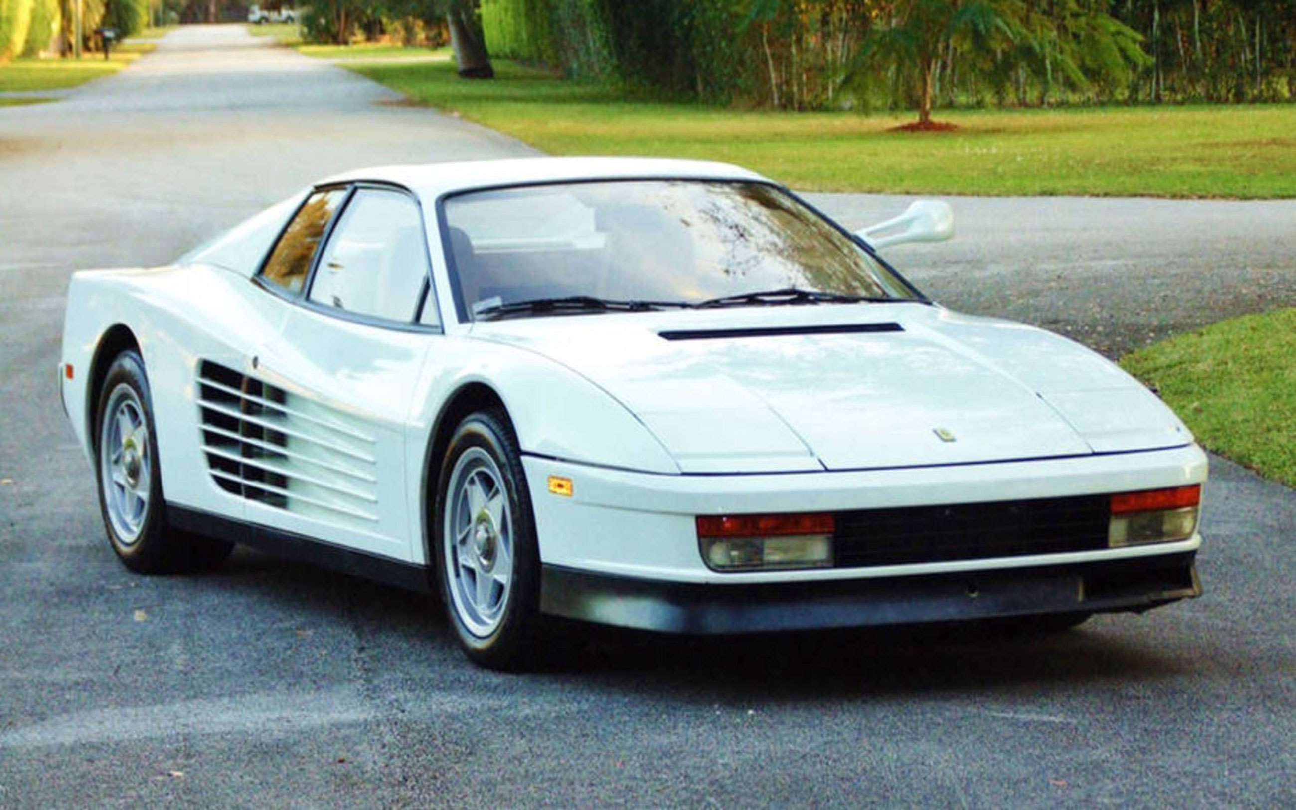 best-movie-and-tv-ferraris-2-miami-vice-ferrari-testarossa-goodwood-22072020.jpg