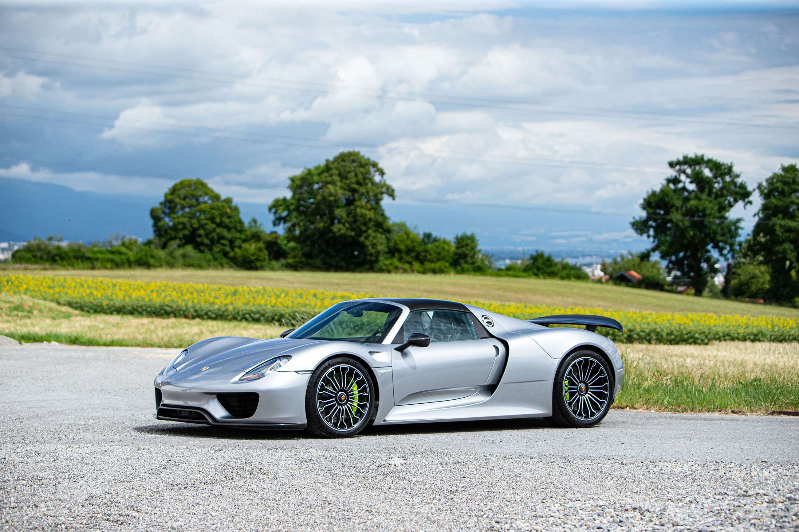 porsche-918-spyder-bonmont-bonhams-goodwood-21082020.jpg