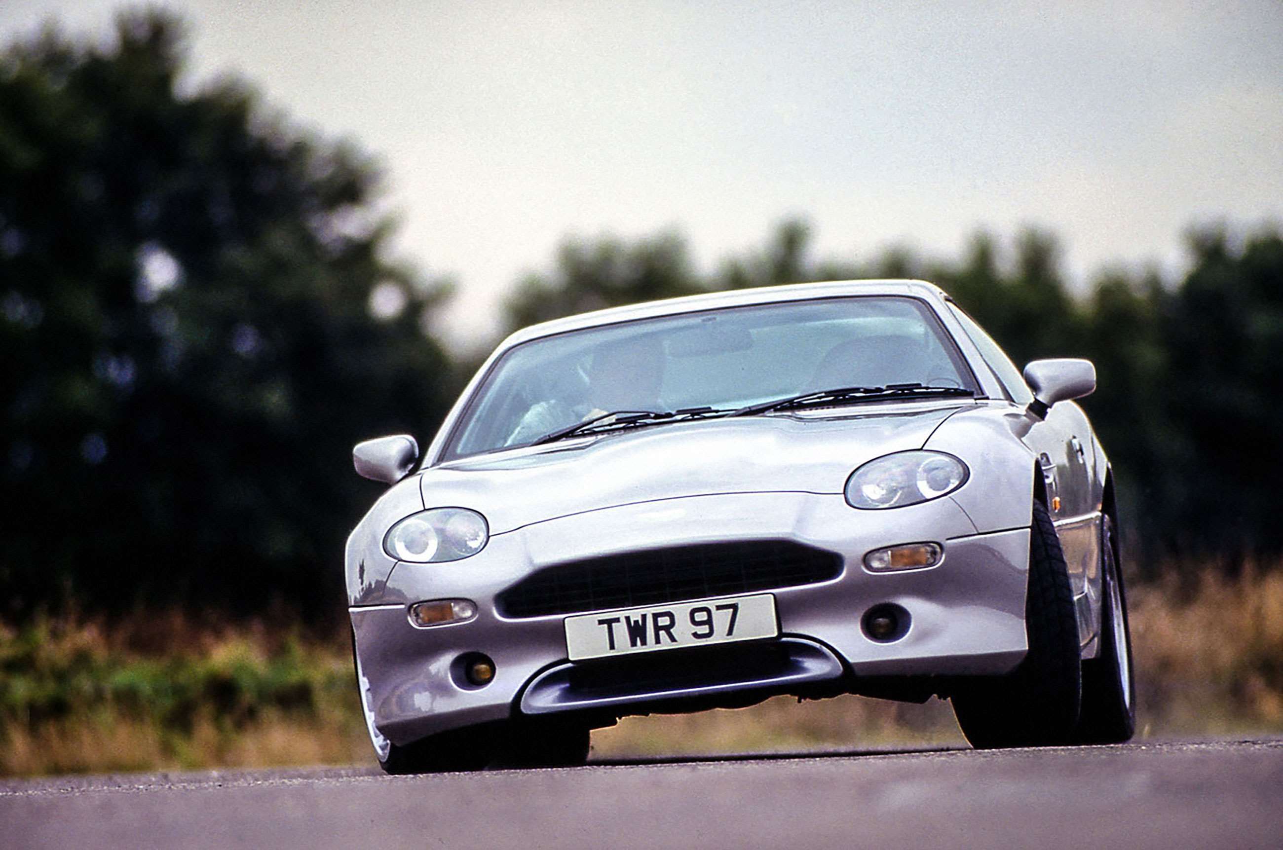 best-aston-martin-concepts-4-aston-martin-db7-v12-twr-goodwood-31072020.jpg