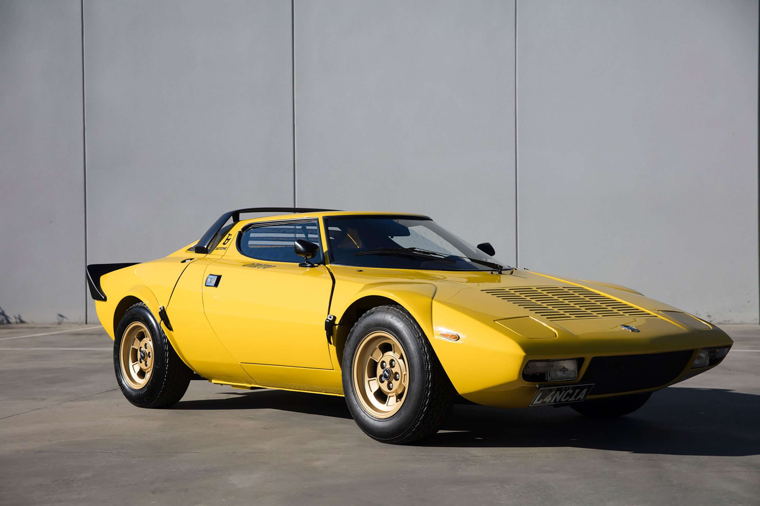 plastic-bodied-cars-14-lancia-stratos-goodwood-01092020.jpg