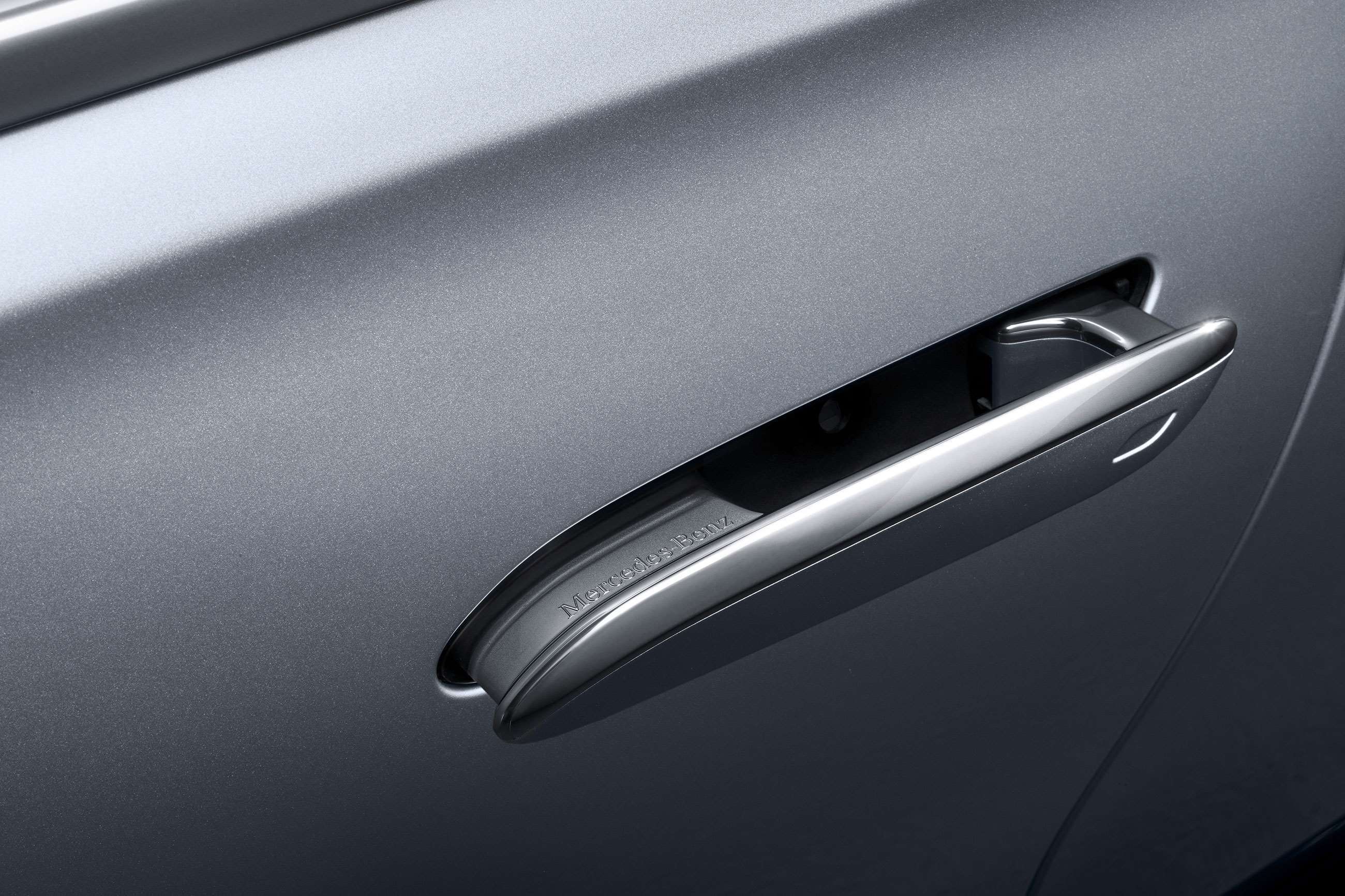 mercedes-s-class-2021-door-handles-goodwood-03092020.jpg