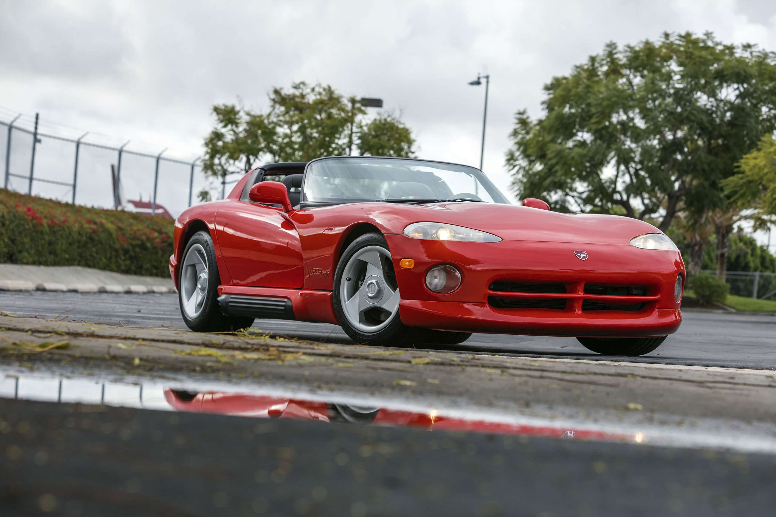 dodge-viper-001-lee-iacocca-bonhams-goodwood-22102021.jpg