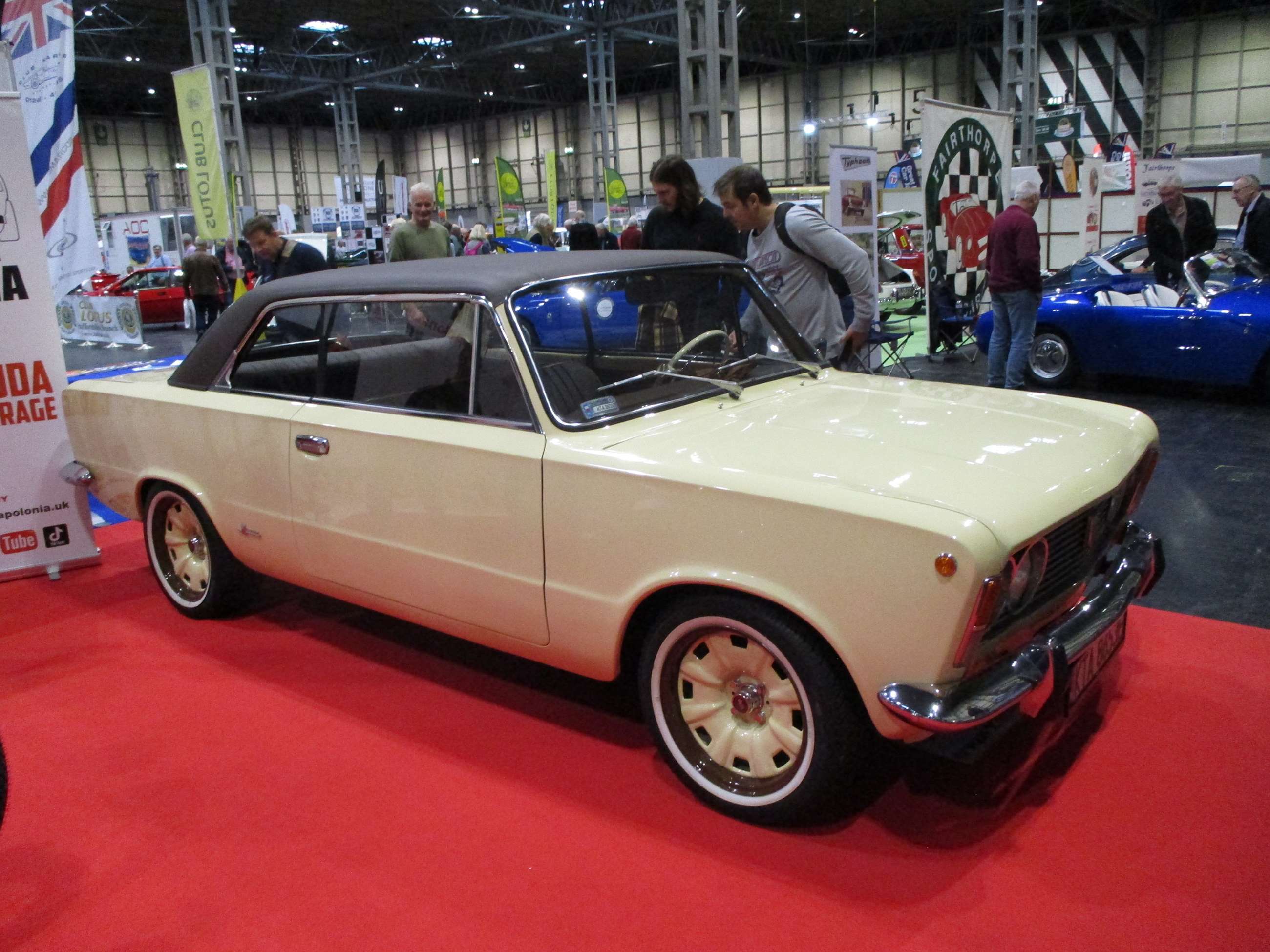 nec-classic-car-show-01.jpg