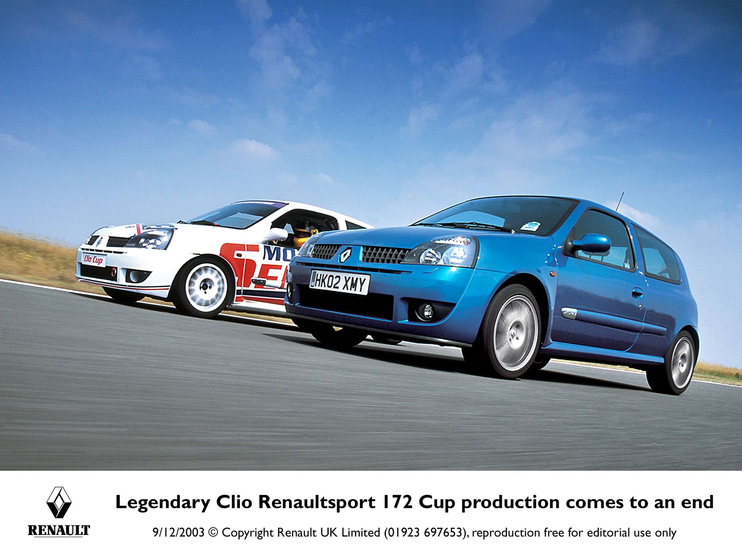 best-sub-10k-investment-cars-2022-1-renault-clio-172-cup-goodwood-22112021.jpg