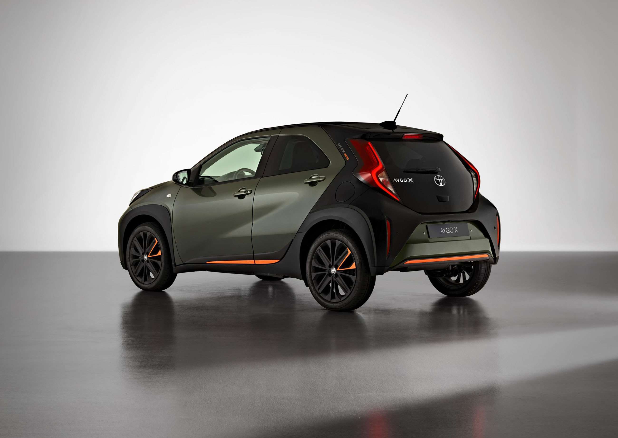 toyota-aygo-x-cardamon-goodwood-09112021.jpg