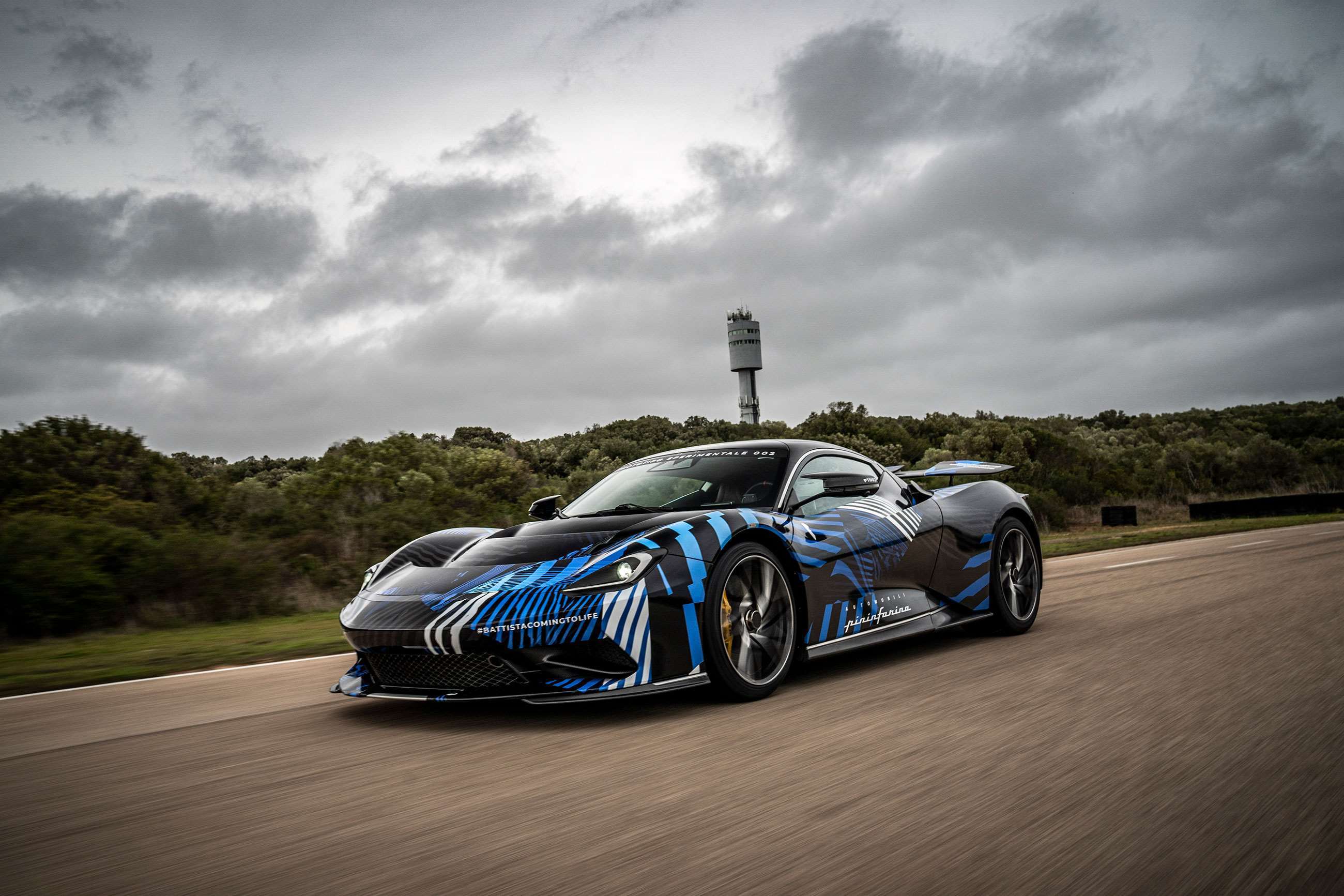 pininfarina-battista-nick-heidfeld-nardo-goodwood-02022021.jpg