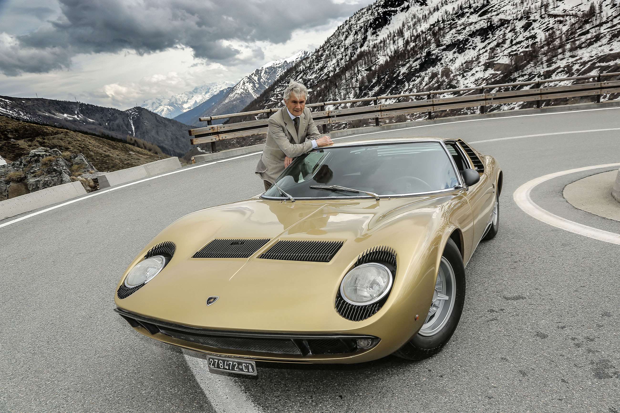 best-car-designers-1-marcello-gandini-lamborghini-miura-goodwood-11032021.jpg