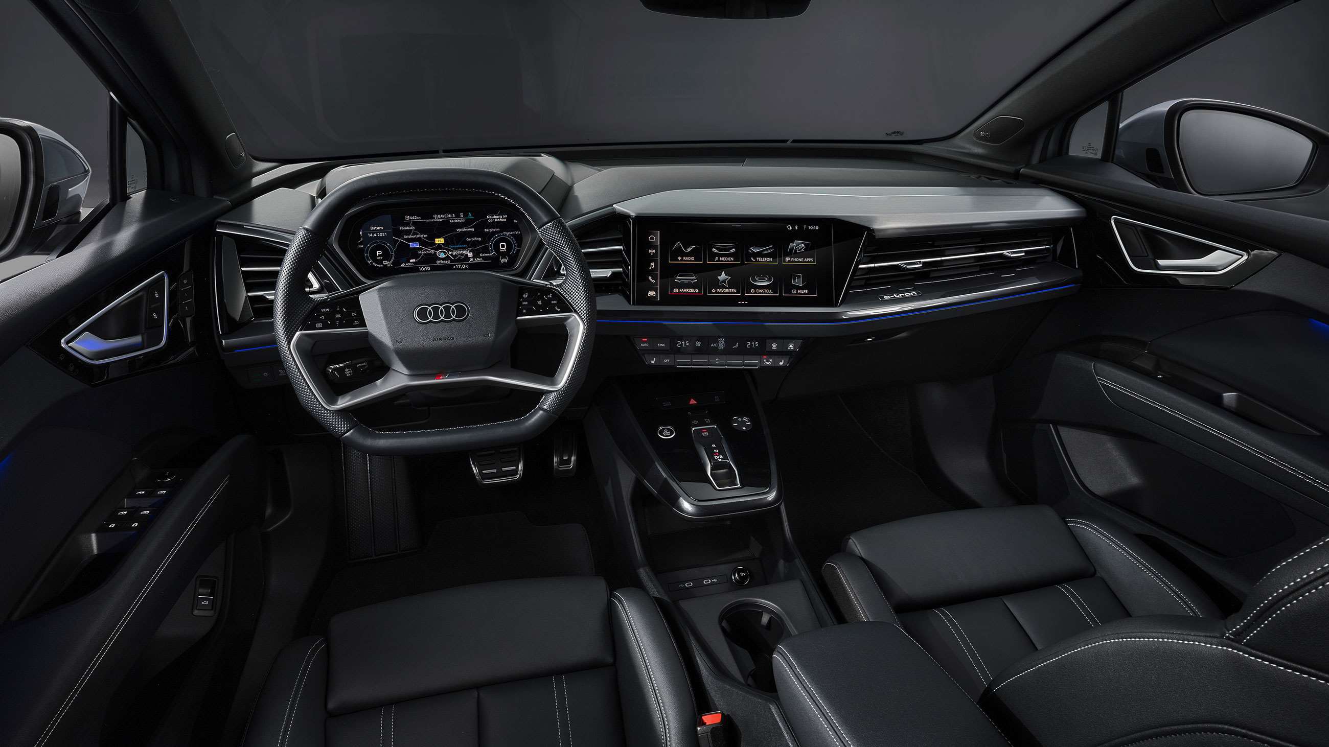 audi-q4-e-tron-interior-goodwood-16042021.jpg