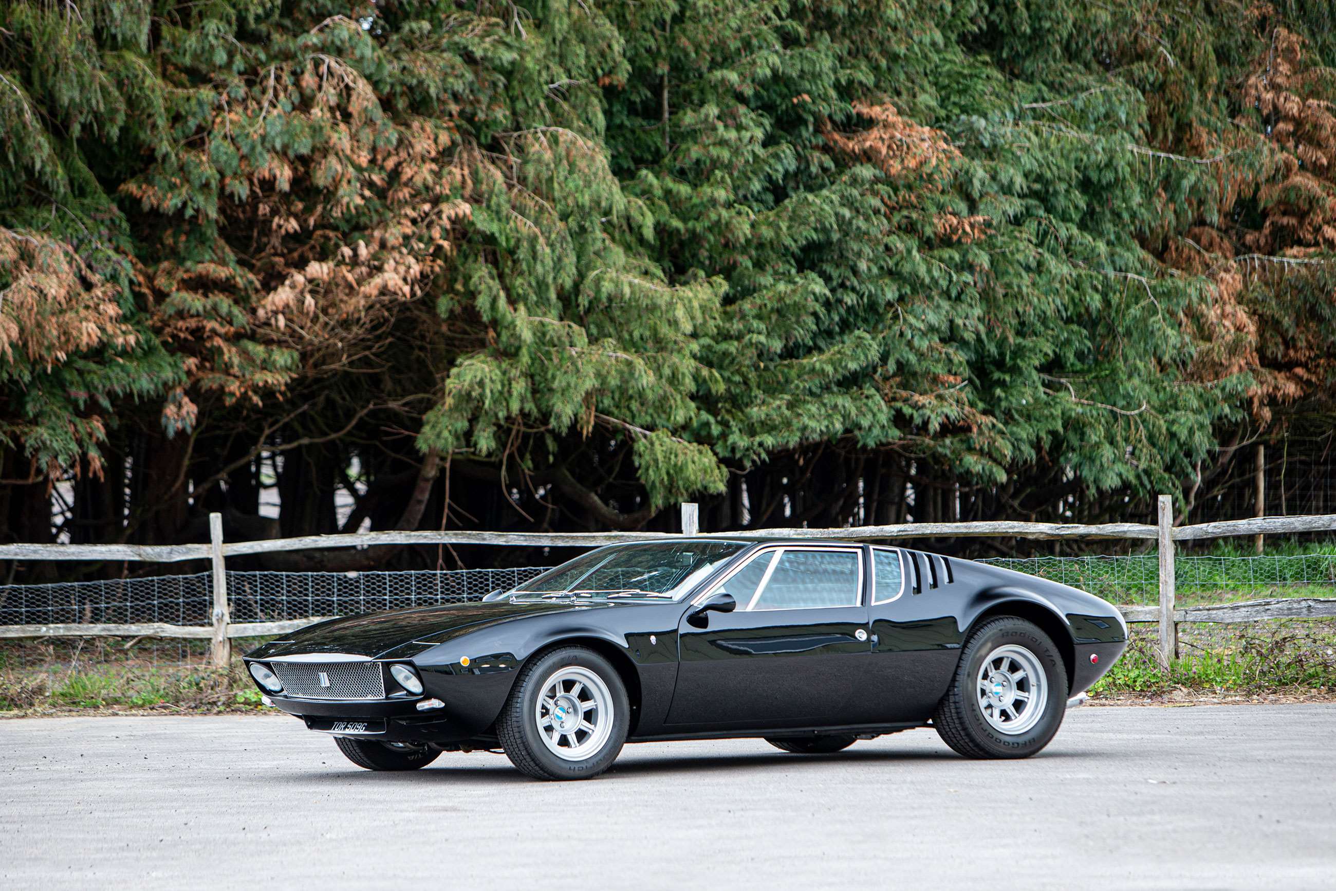 bonhams-bond-street-2021-de-tomaso-mangusta-goodwood-07052021.jpg