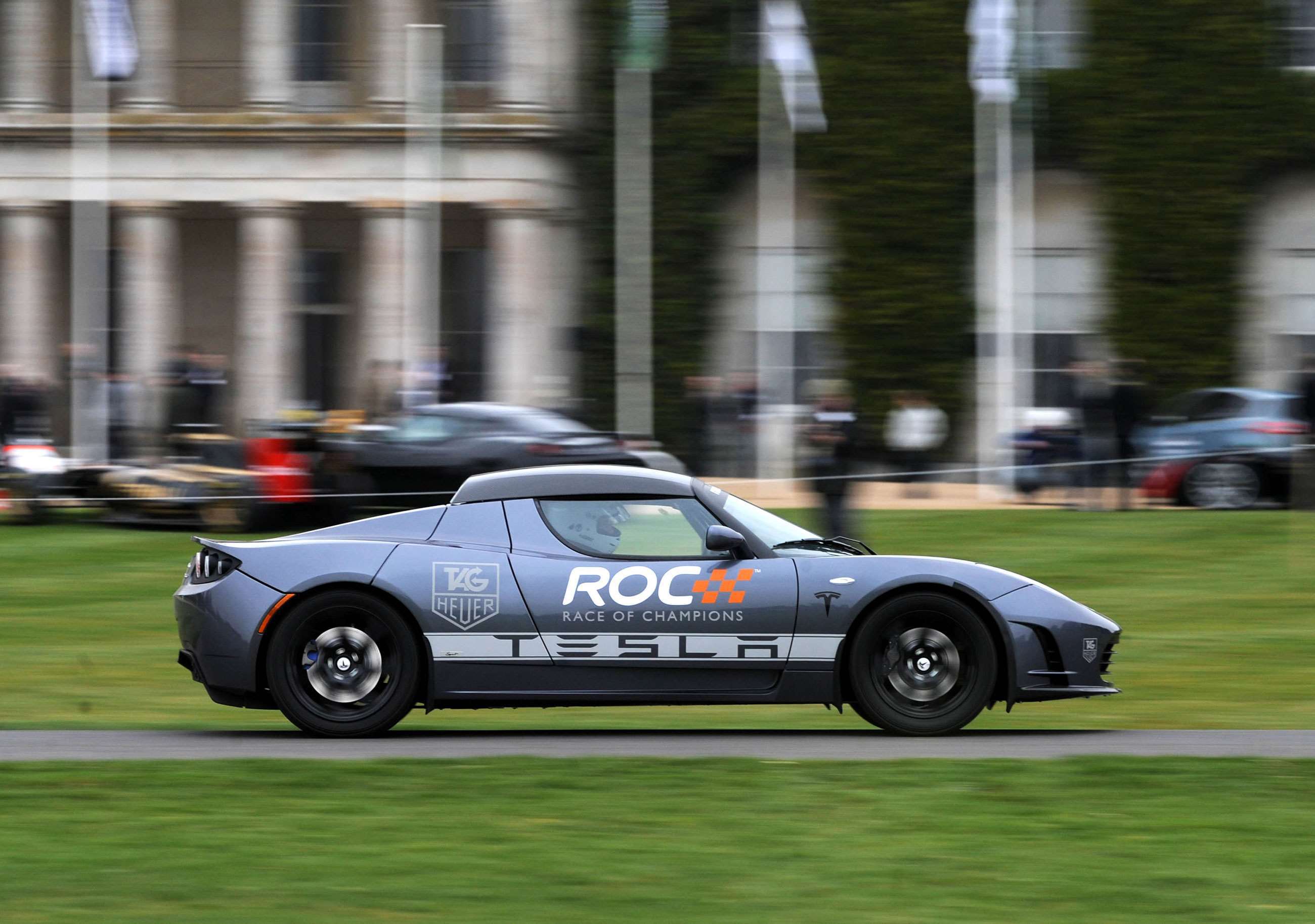 tesla-roadster-fos-media-day-2011-jeff-bloxham-lat-mi-goodwood-14052021.jpg