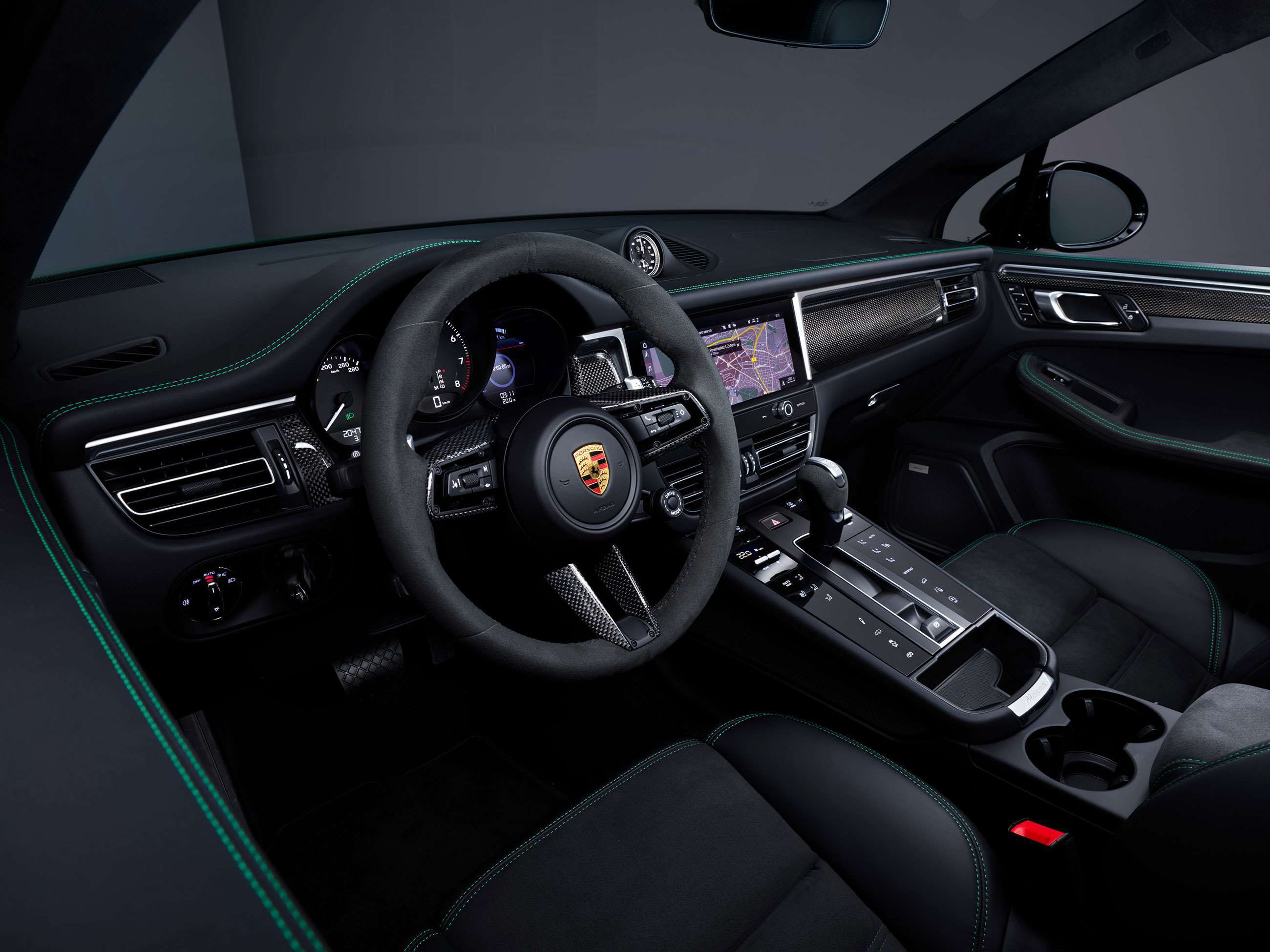 porsche-macan-gts-2022-interior-goodwood-20072021.jpg