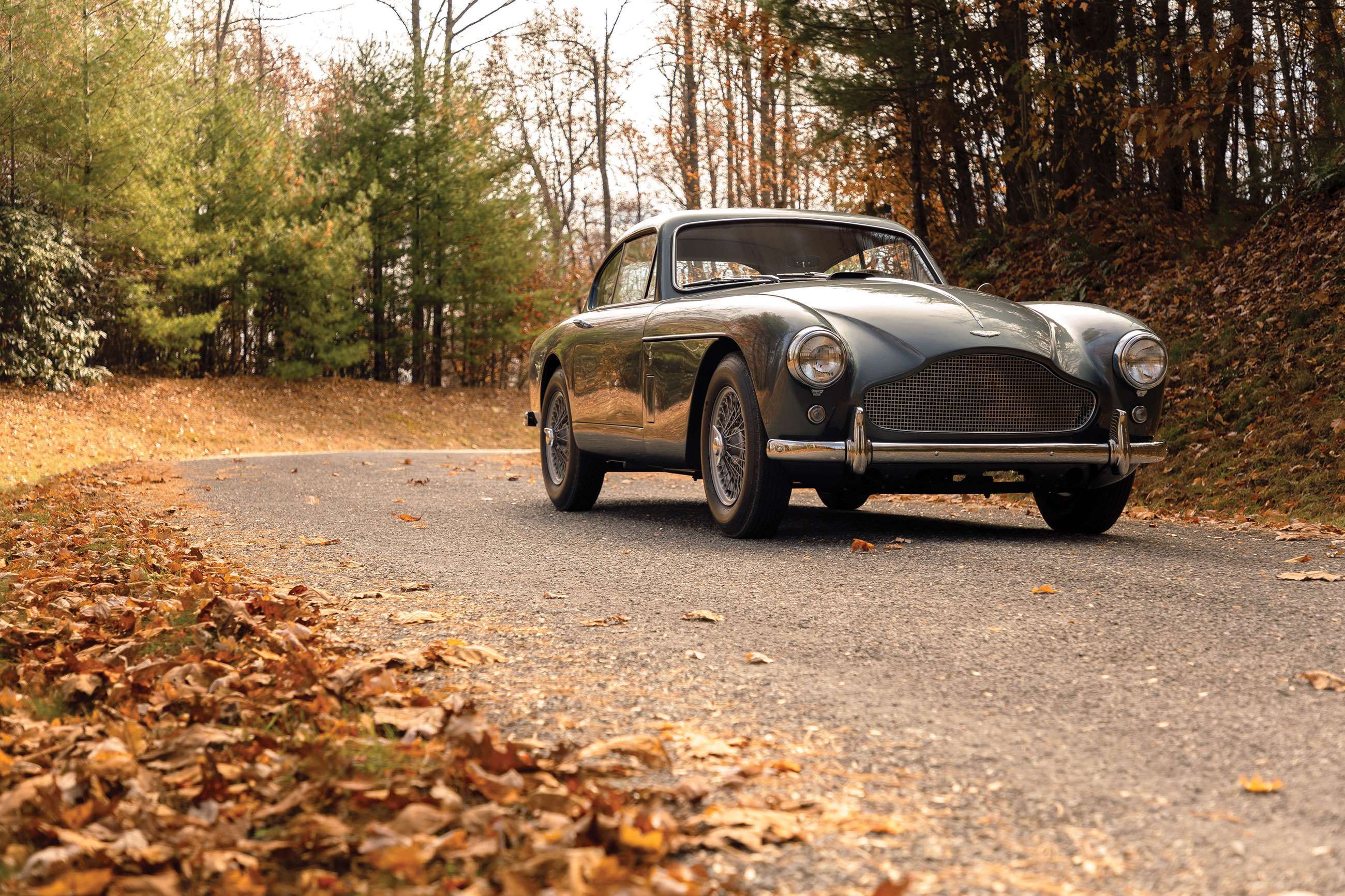 best-looking-cars-ever-8-1958-aston-martin-db2_4-iii-rm-sothebys-goodwood-31082021.jpg