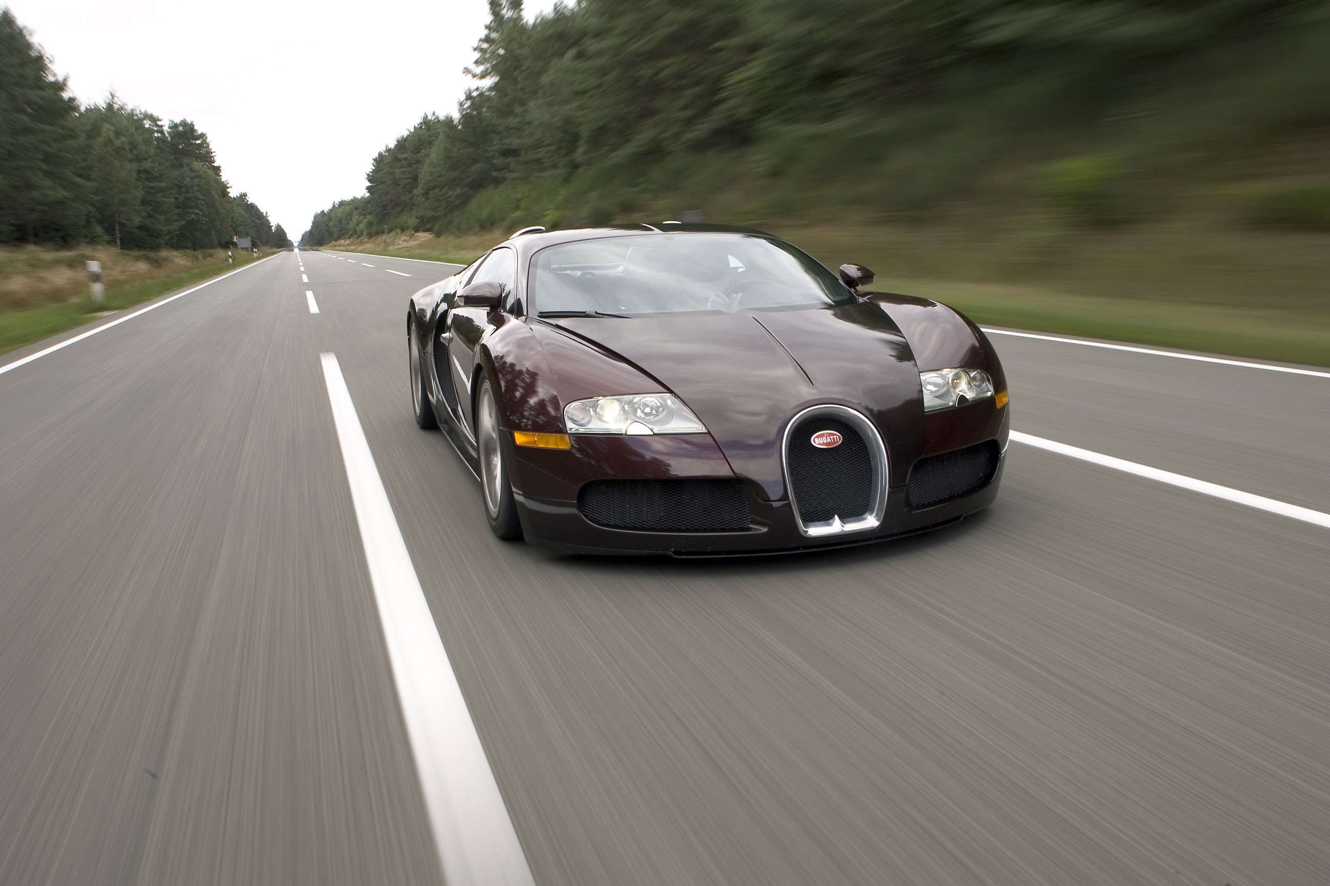 most-overrated-cars-1-bugatti-veyron-goodwood-12082021.jpg