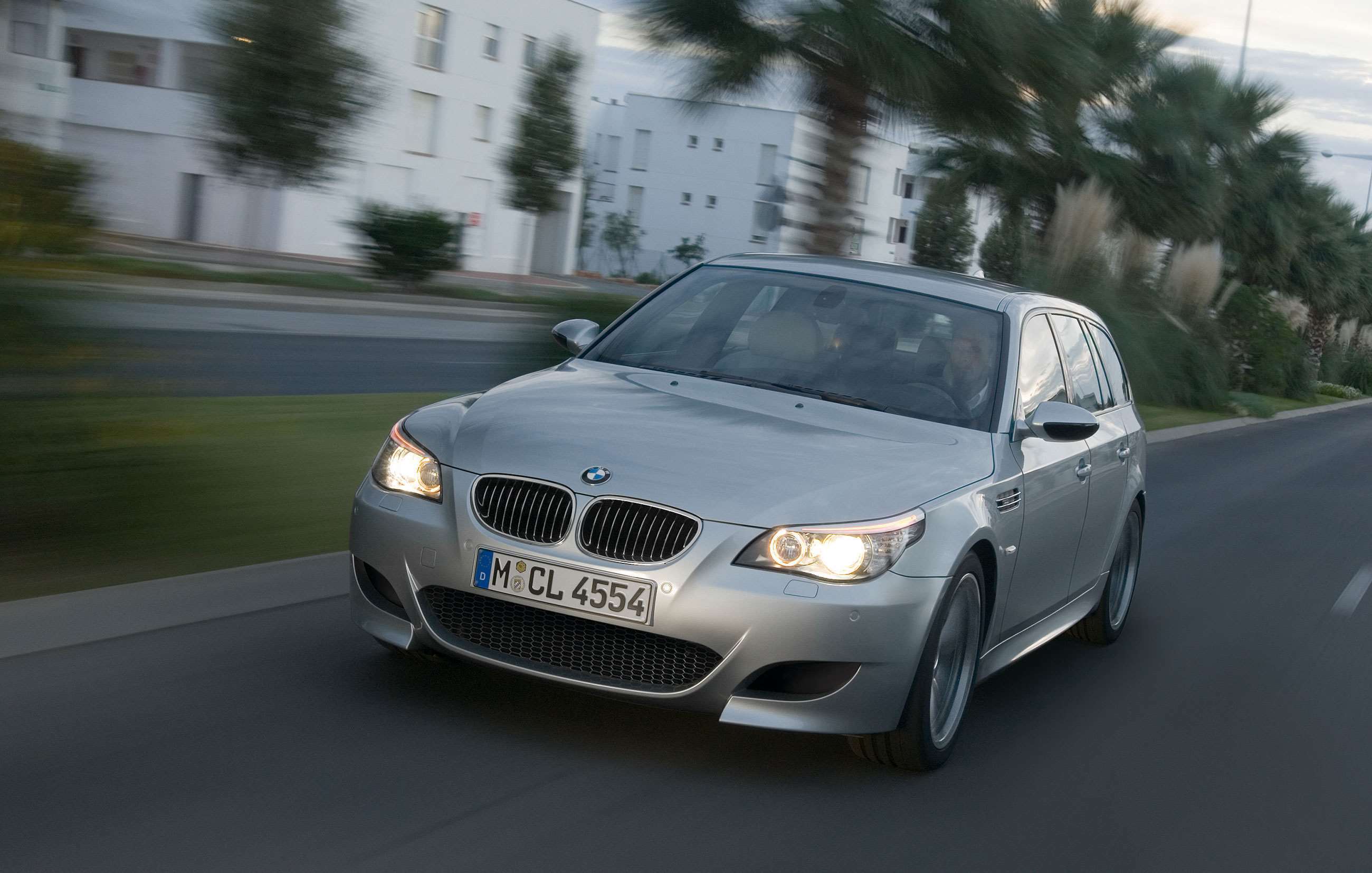 best-bmw-m-cars-7-bmw-m5-touring-e61-06012022.jpg