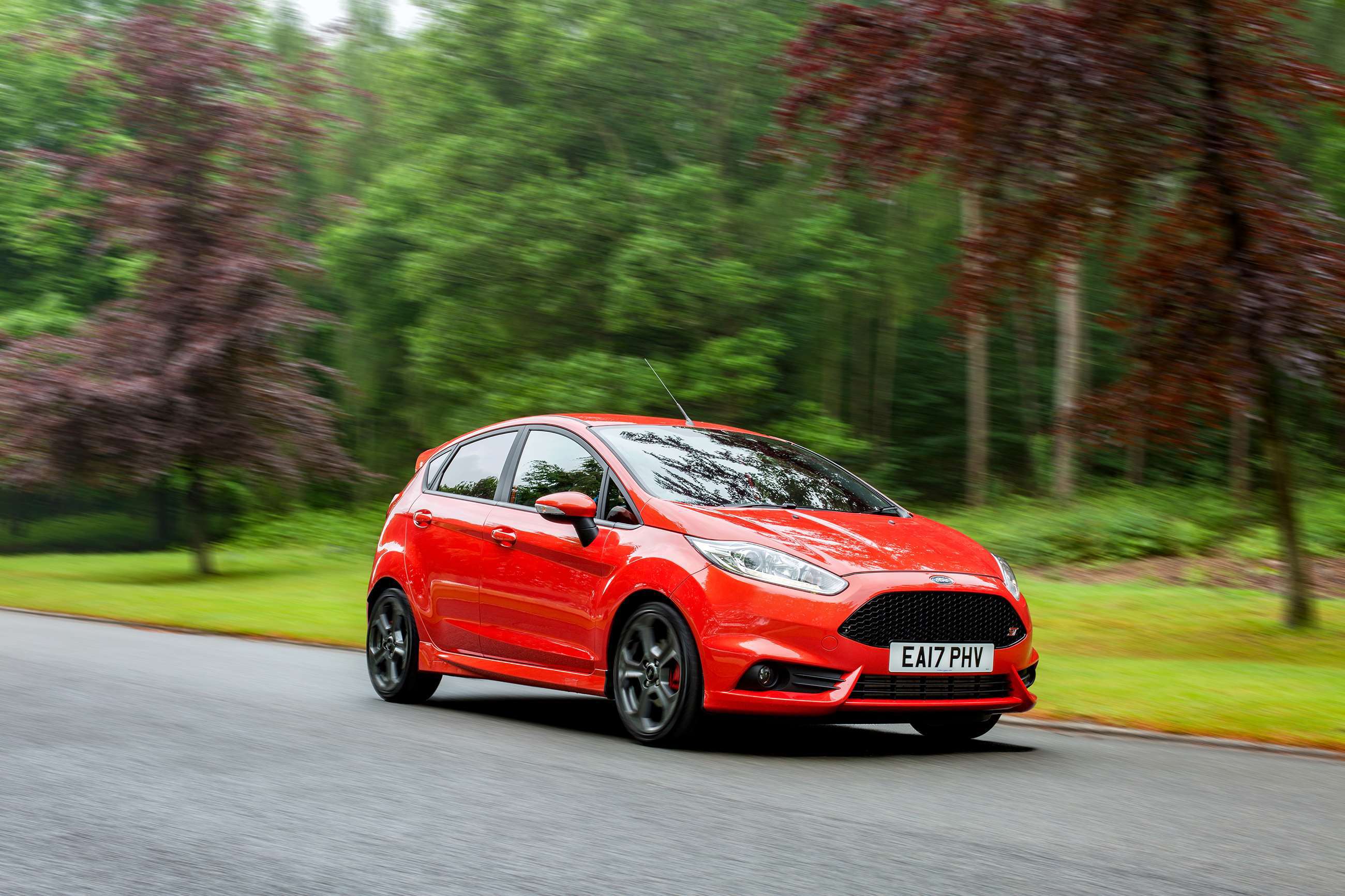 ford-fiesta-st-tfif-03.jpg