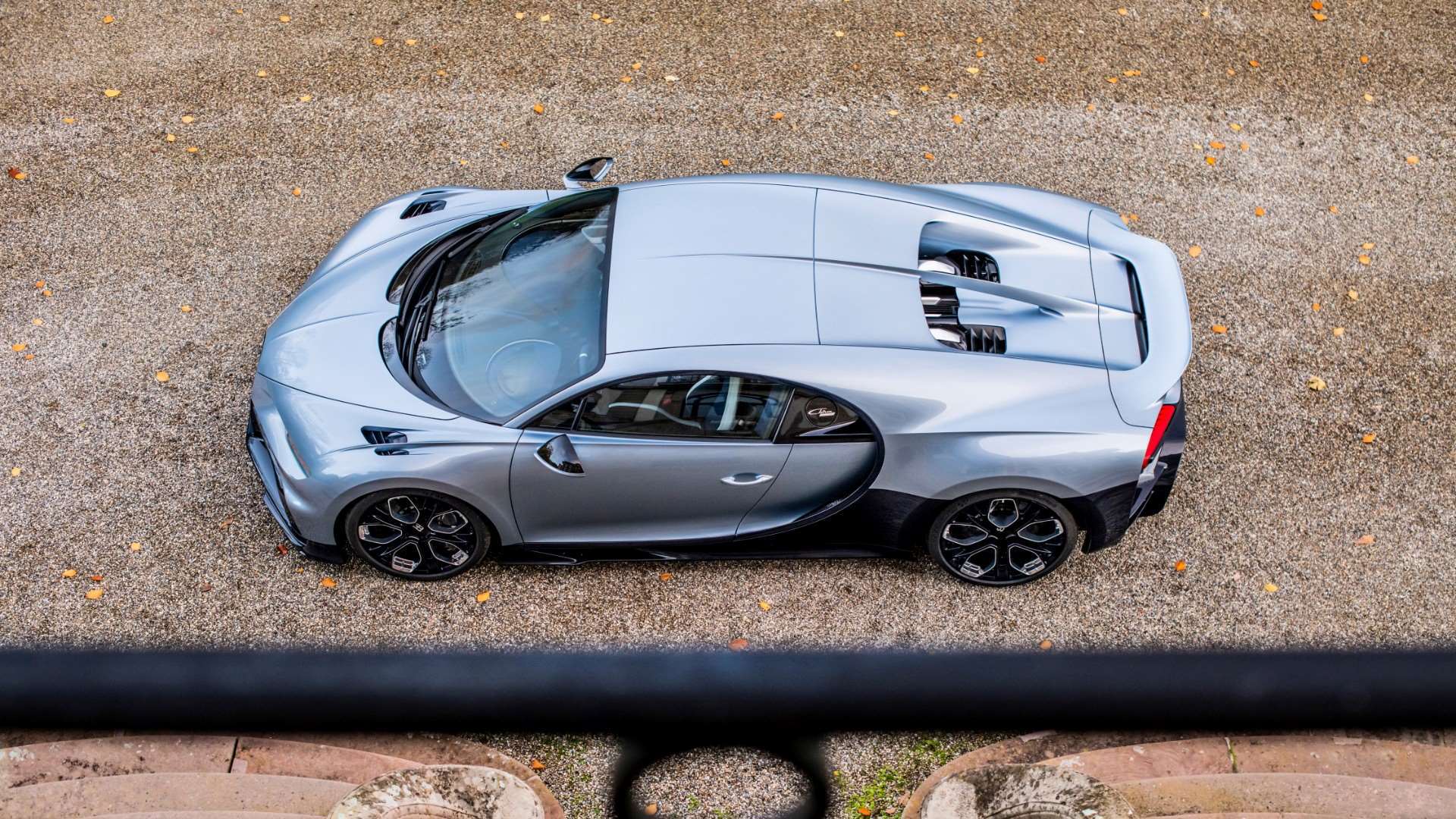 13-bugatti_chiron-profilee.jpg