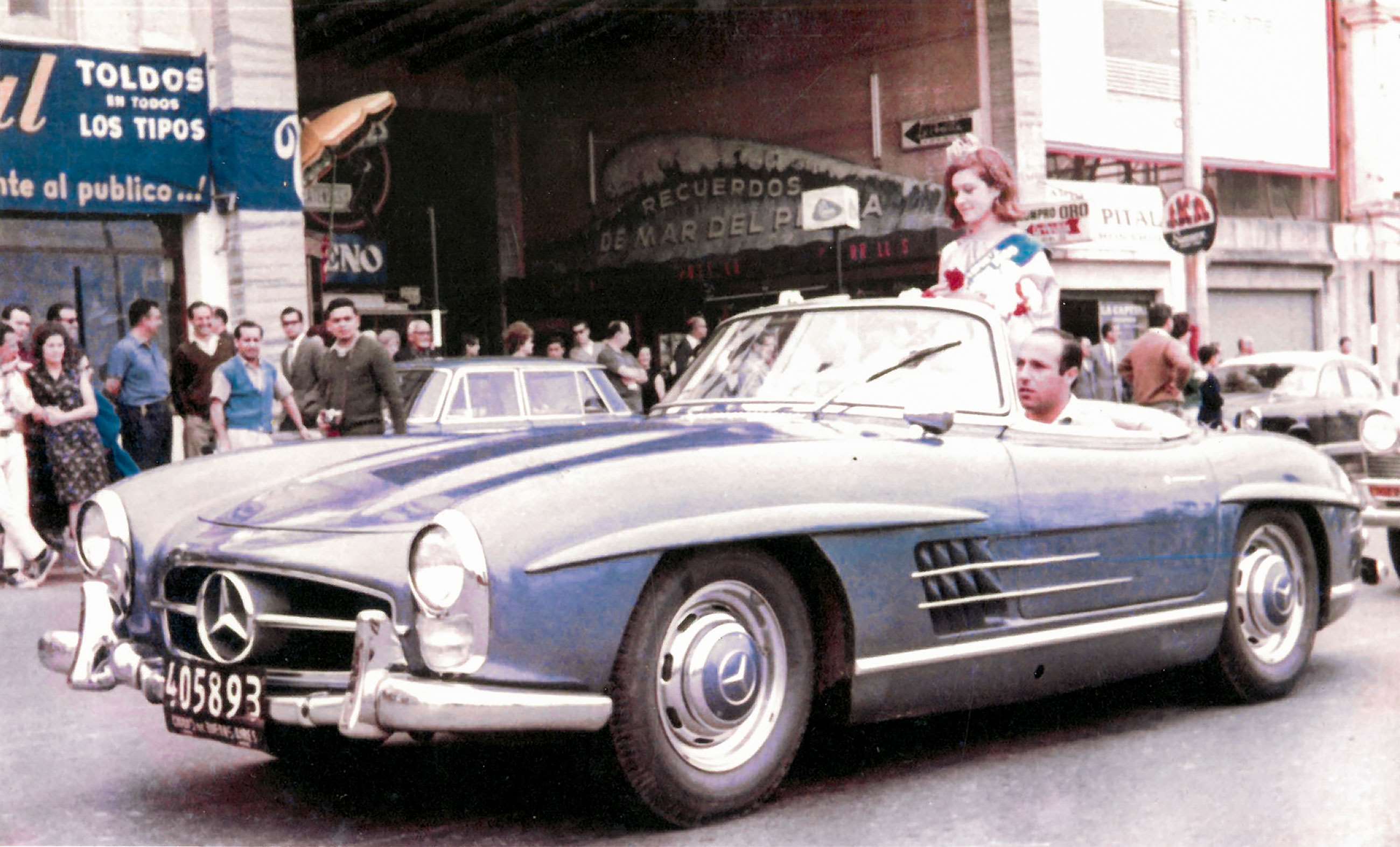 1958-mercedes-benz-300-sl-roadster-juan-manuel-fangio-miss-world-rm-sothebys-16022022.jpg