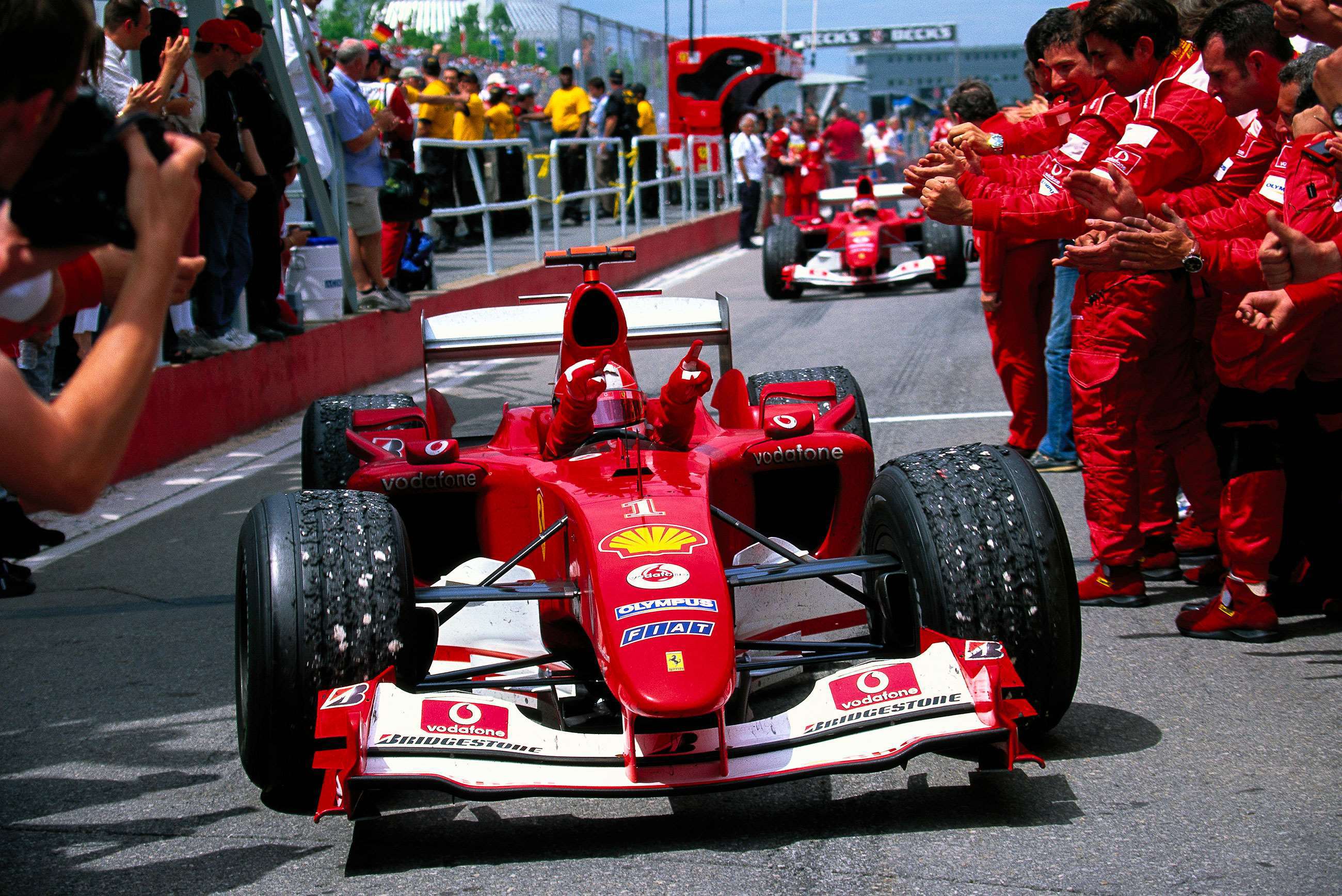 best-v10-engines-ever-made-5-ferrari-f2004-michael-schumacher-f1-2004-canada-rainer-schlegelmilch-mi-06032022.jpg