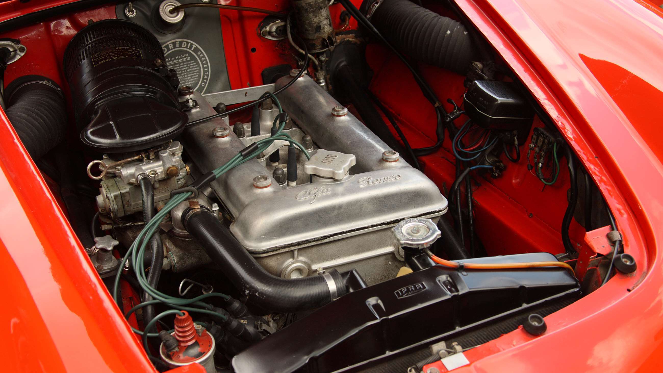 four-cylinder-engines-alfa-twin-cam.jpg