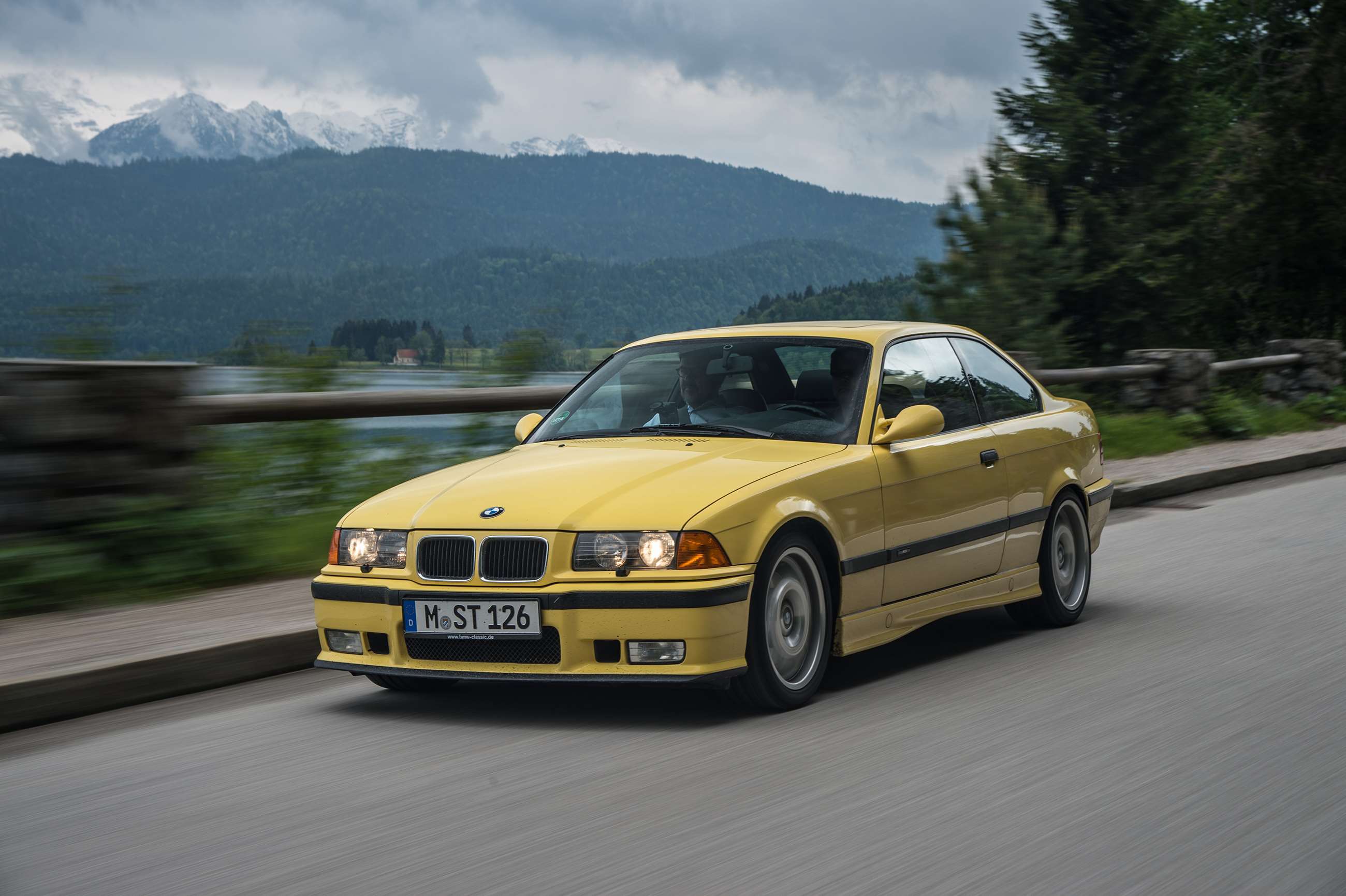 bmw-m3s-ranked-02.jpg