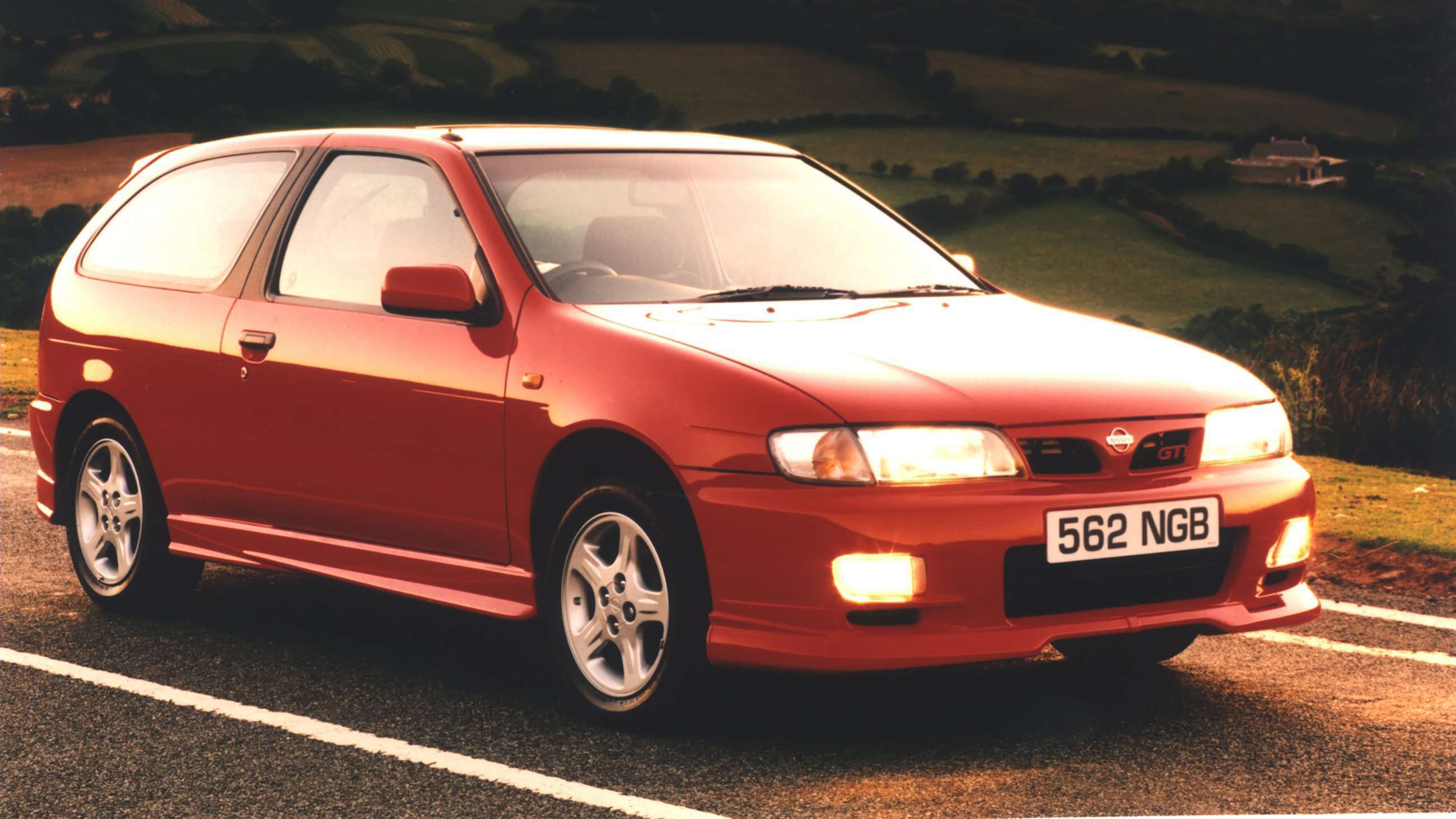 nissan-almera-gti.jpg