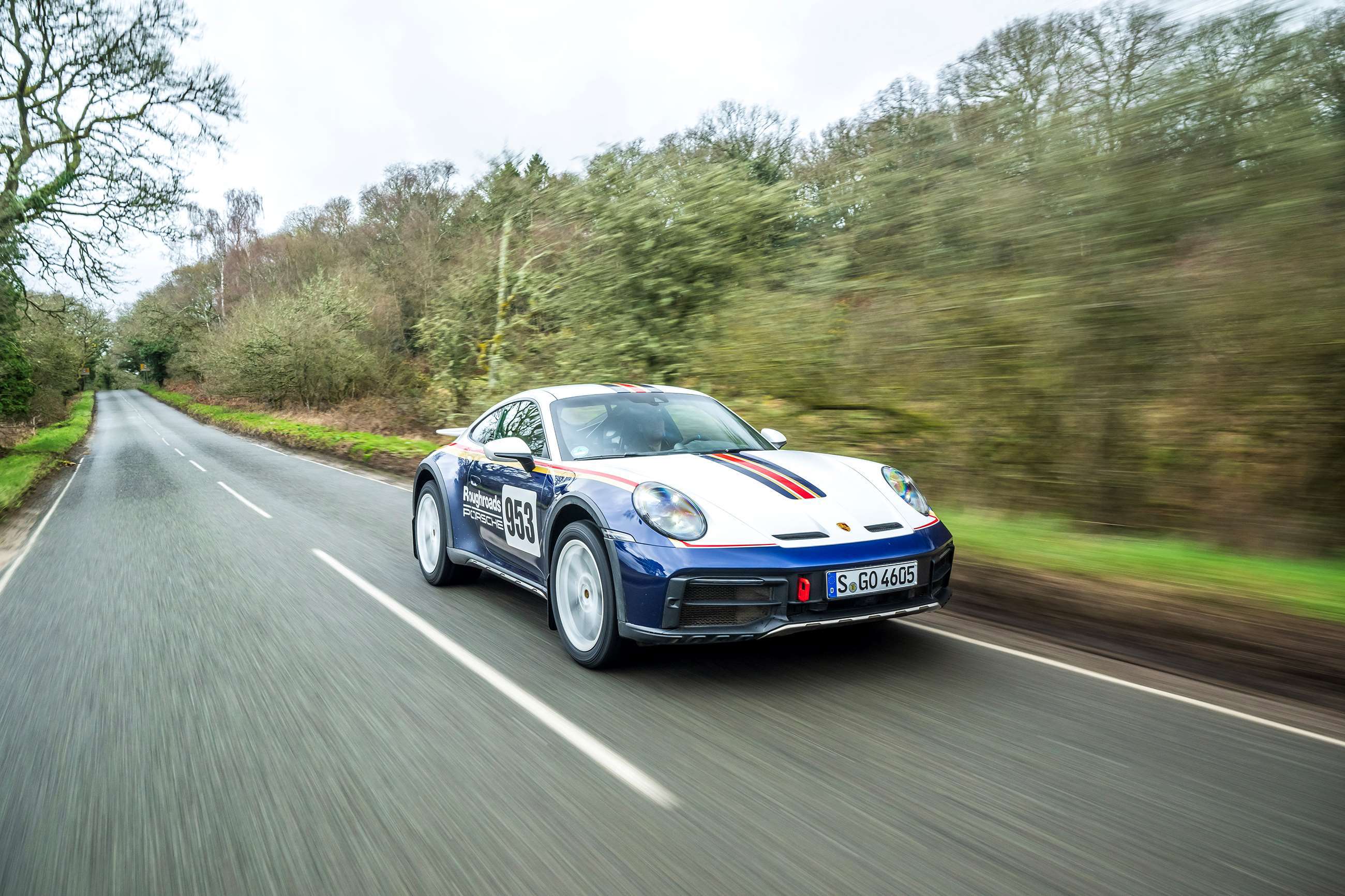 porsche-911-dakar-on-the-road-12.jpg