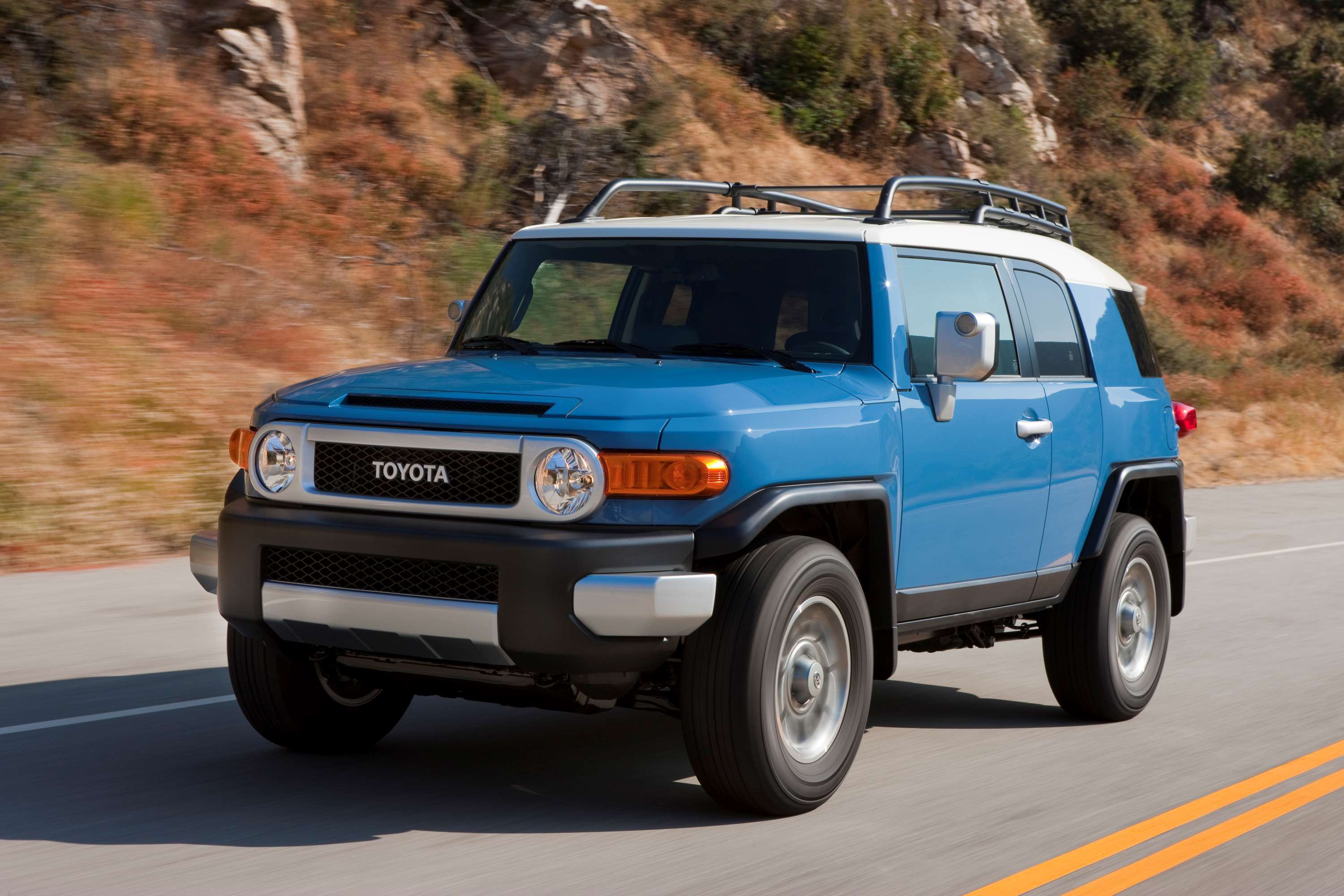 toyota-fj-cruiser.jpg