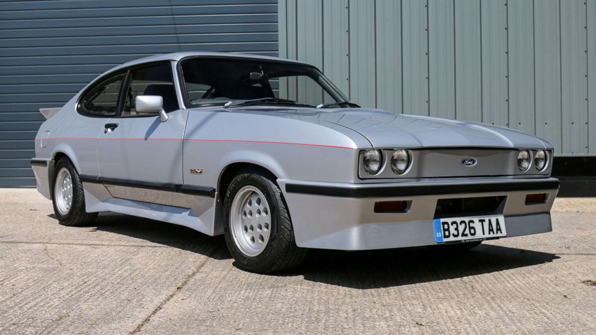 1985fordtickfordcapri2.8.jpg