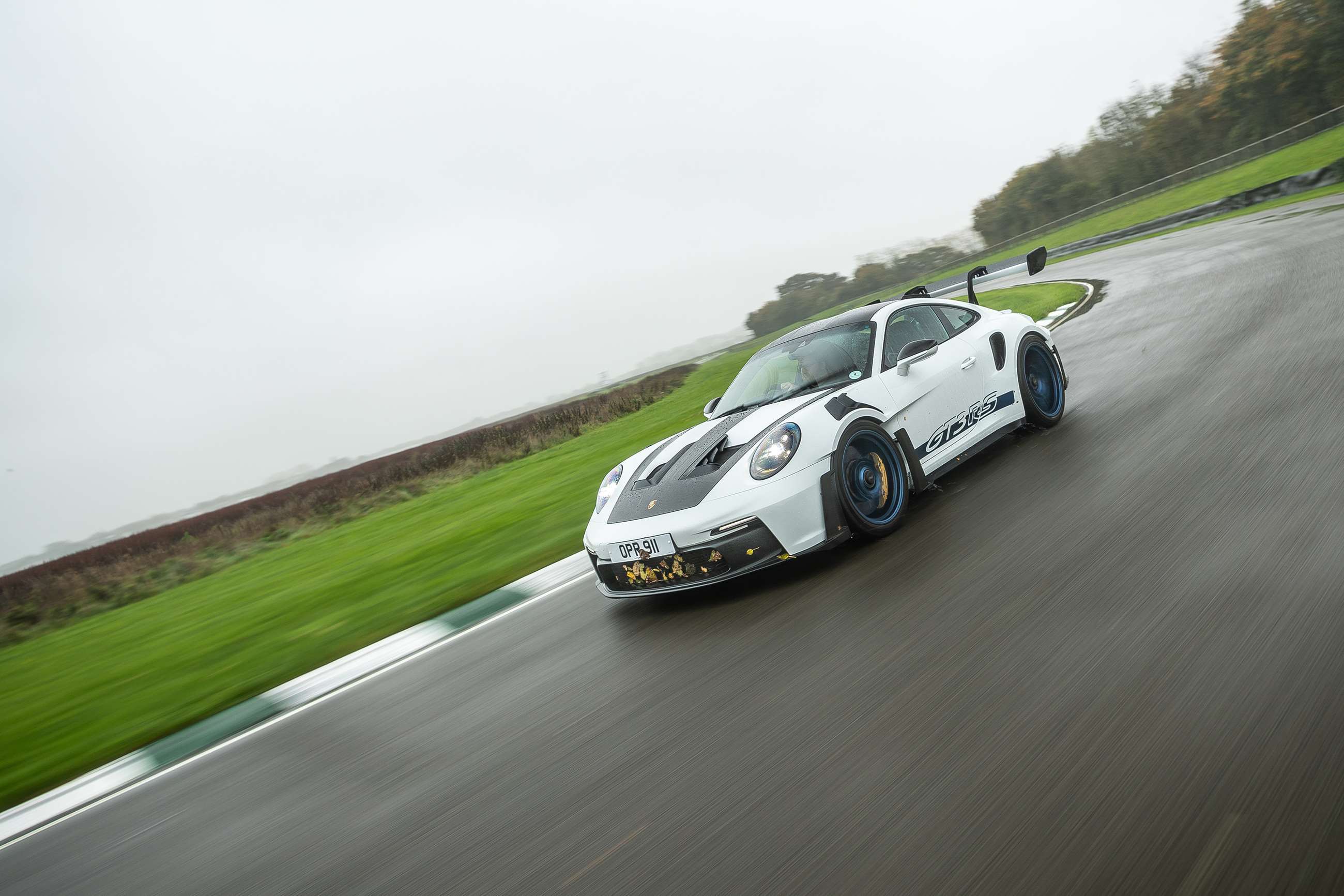 porsche-911-gt3-rs-goodwood-cars-of-the-year-2023-14.jpg