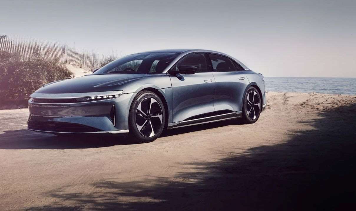 lucid-air.jpg