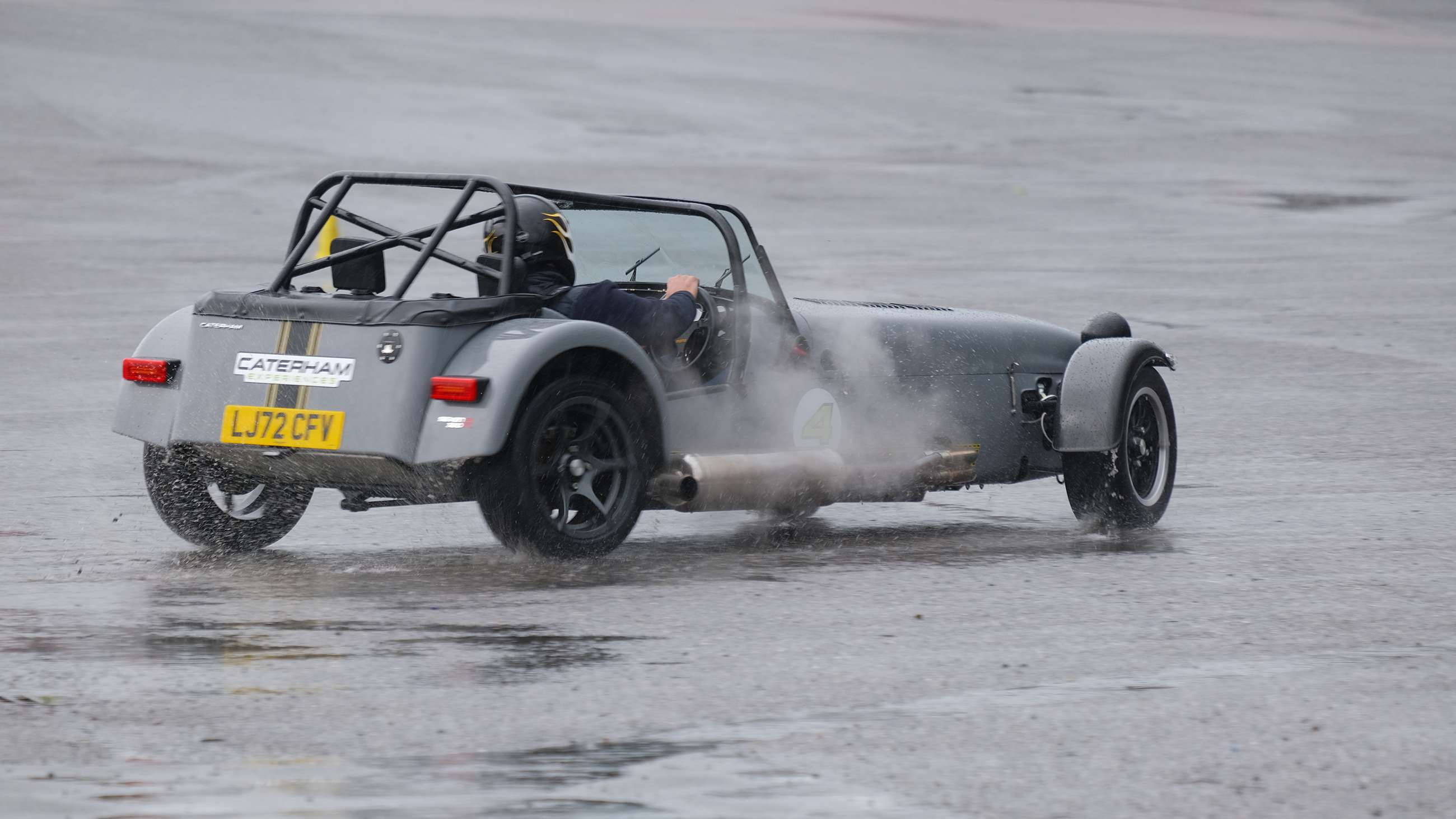 caterham-drift-experience-grr-04.jpg