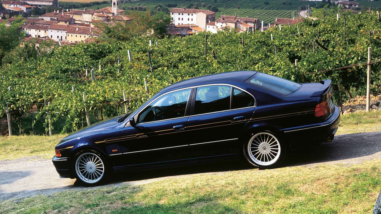 alpina-b10-v8-copy.jpg