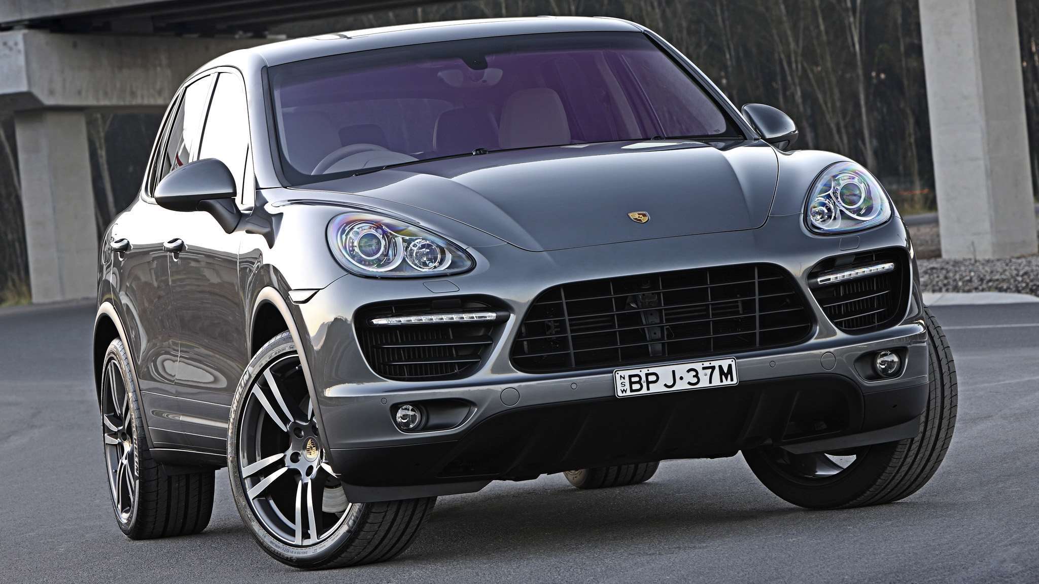 porsche-cayenne-turbo-s-copy.jpg