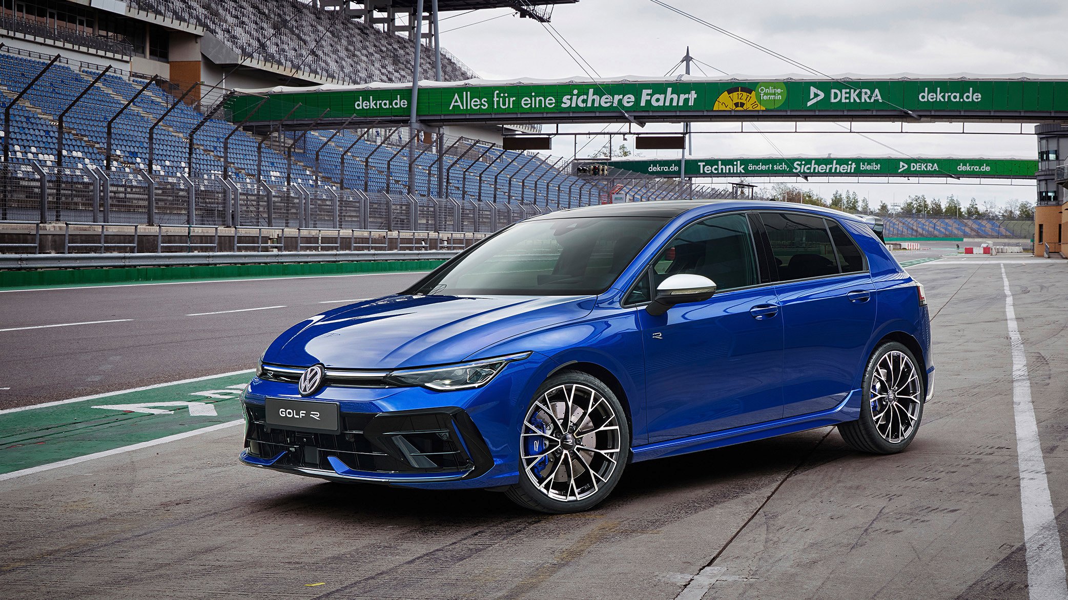 golf r 01.jpg