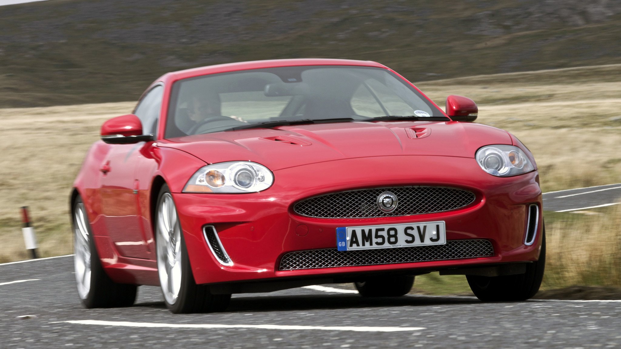 Jaguar-XKR copy.jpg